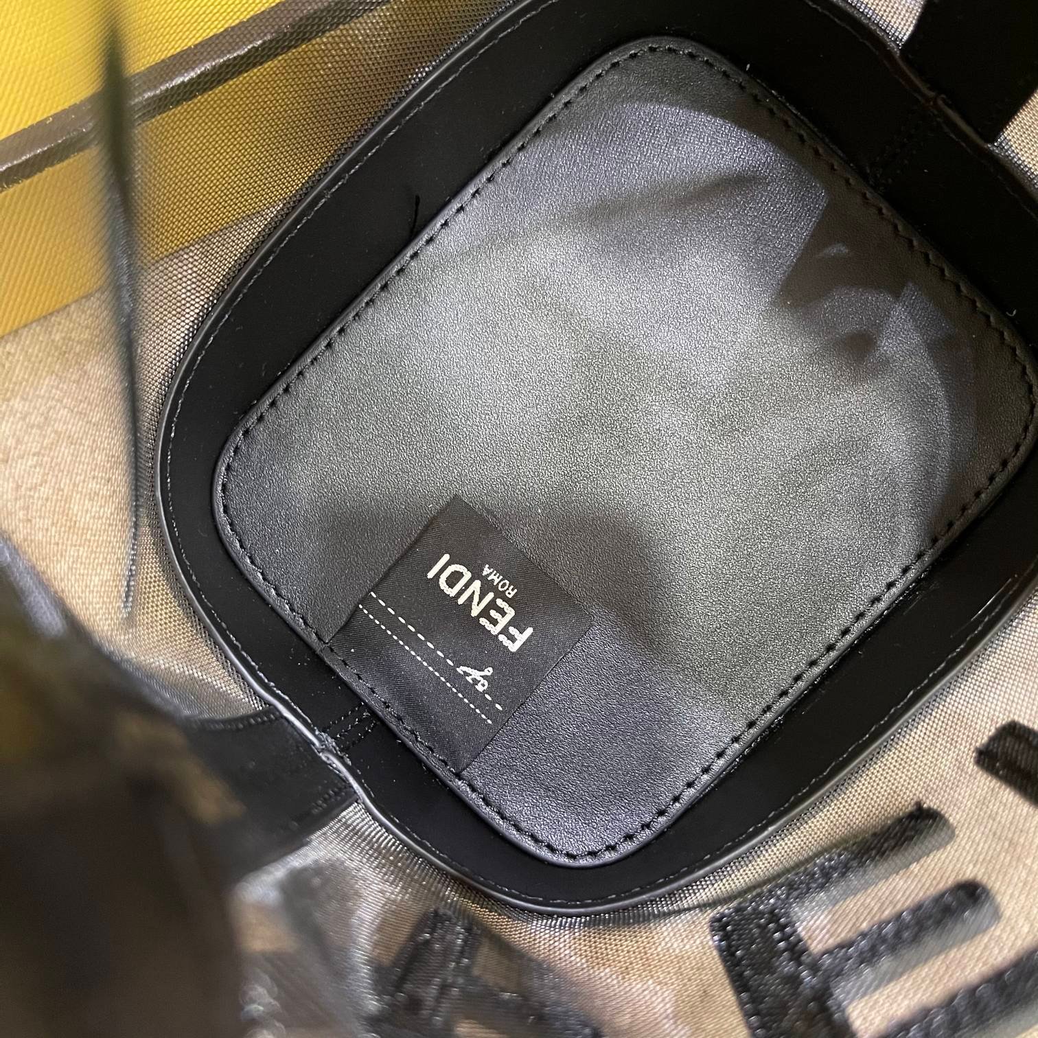Fendi Mon Tresor Black Calfskin & Mesh Bucket - Image 7