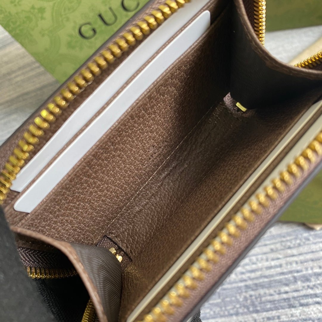 GUCCI Web Stripe Zip Card Wallet - Image 8