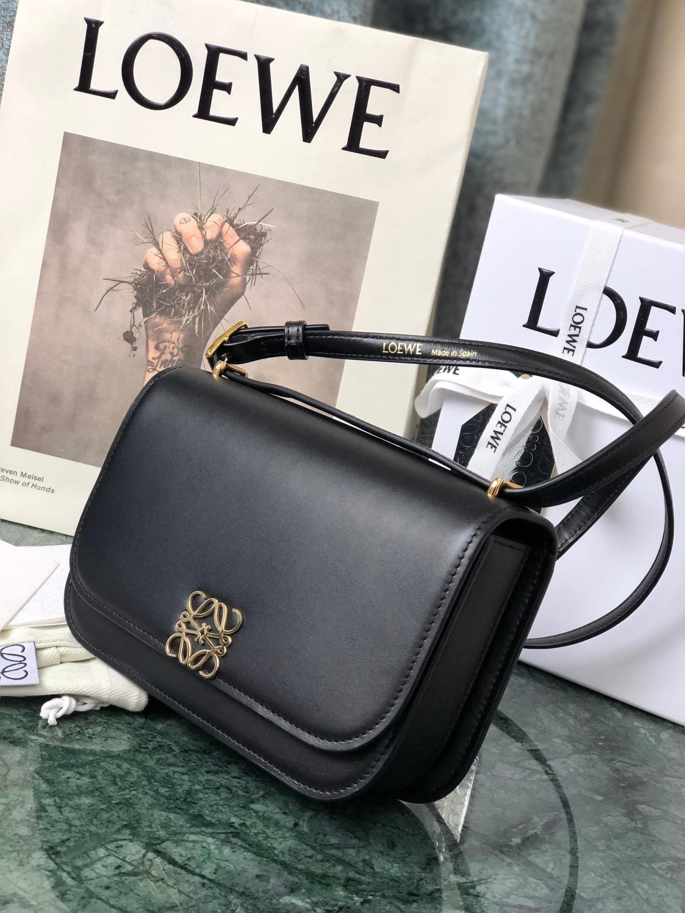Alternative view of LOE GOYA BAG 18 IN BLACK SILK CALFSKIN