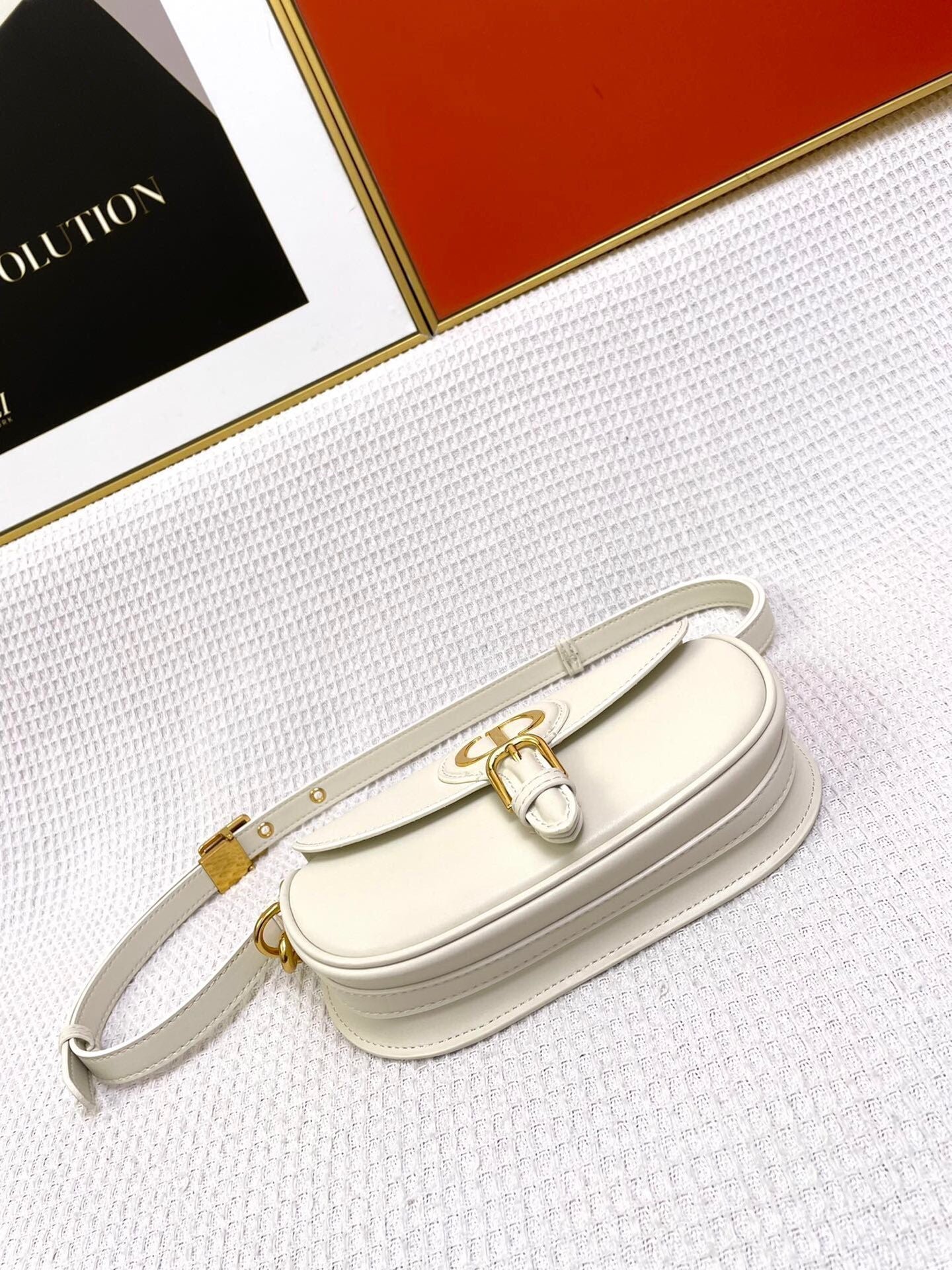 Dior Mini Bobby East-West 20 White Calfskin Bag - Image 6