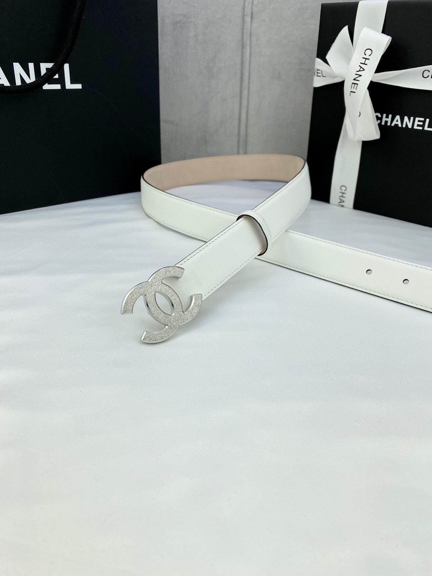Chanel Ivory Solid Belt - Image 8