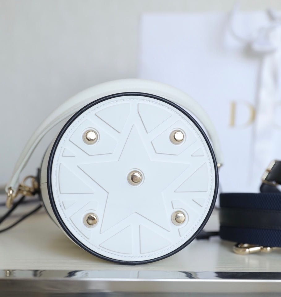 Dior Vibe 18 White Smooth Calfskin Bucket Bag - Image 7