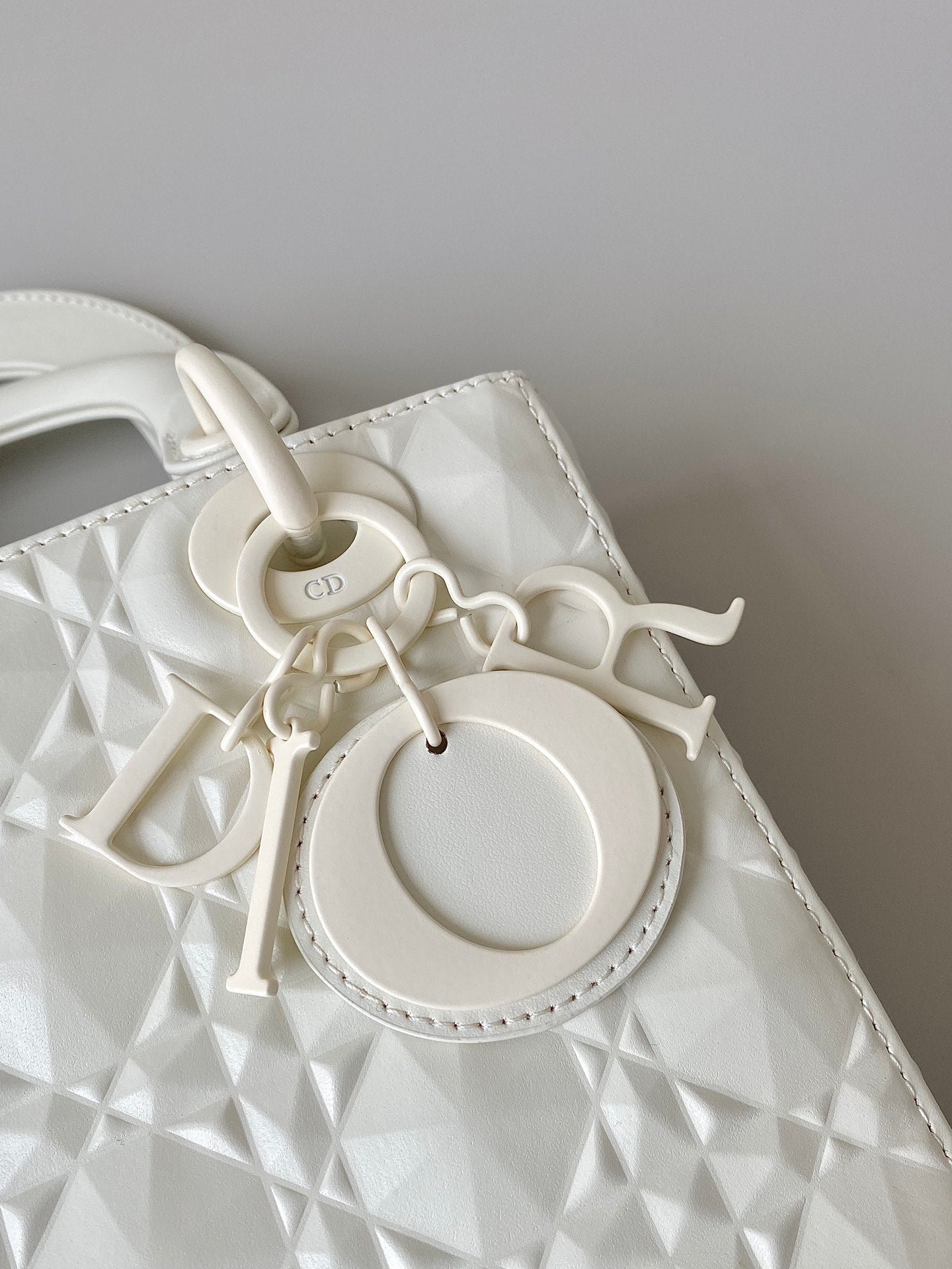 Dior Lady Series White Cannage Lambskin Bag - Image 7