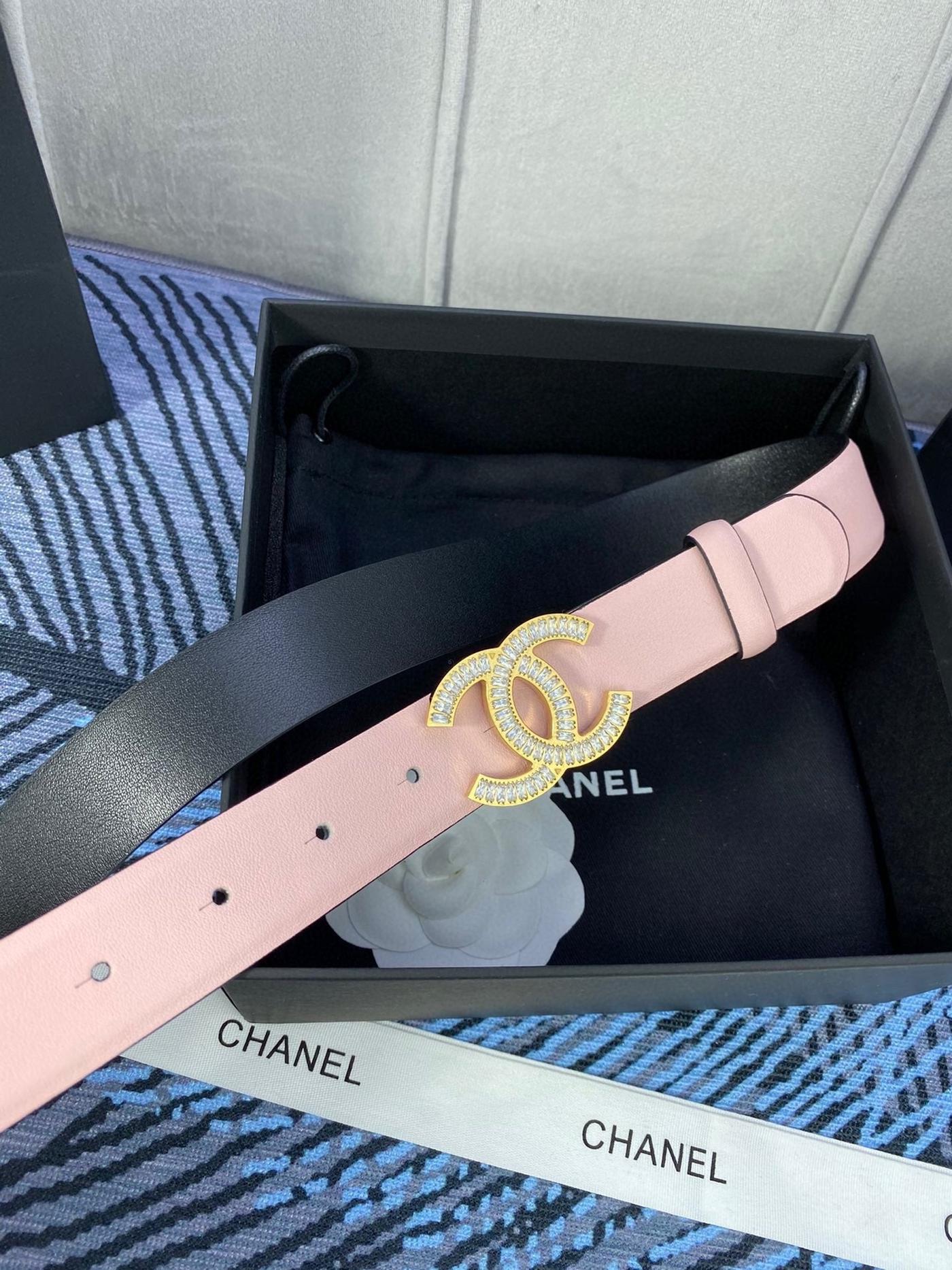 Chanel Gold Crystal Belt - Image 3