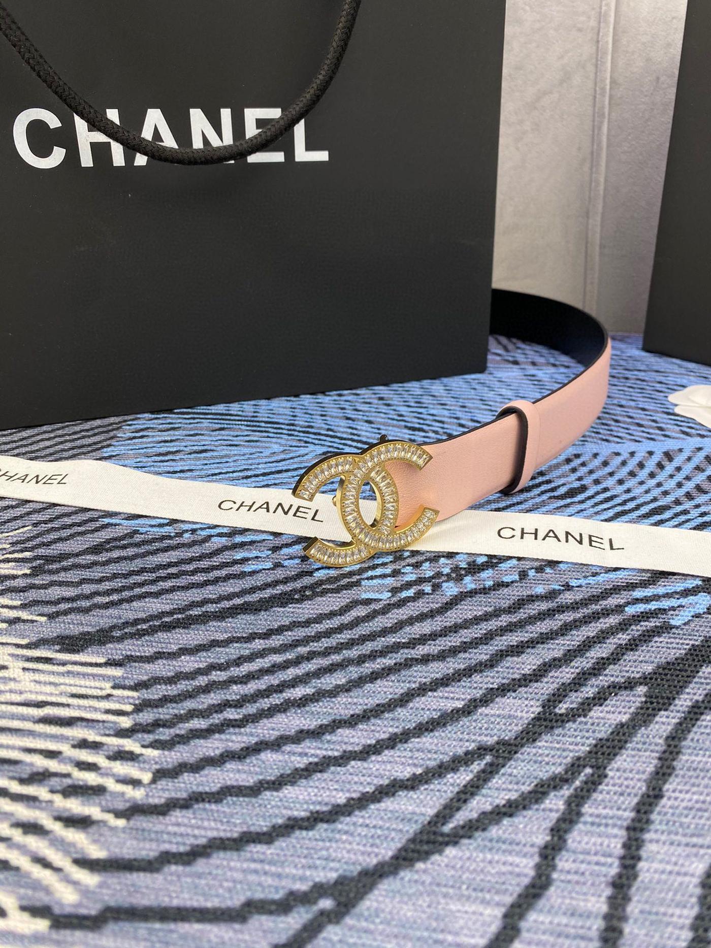 Chanel Gold Crystal Belt - Image 4