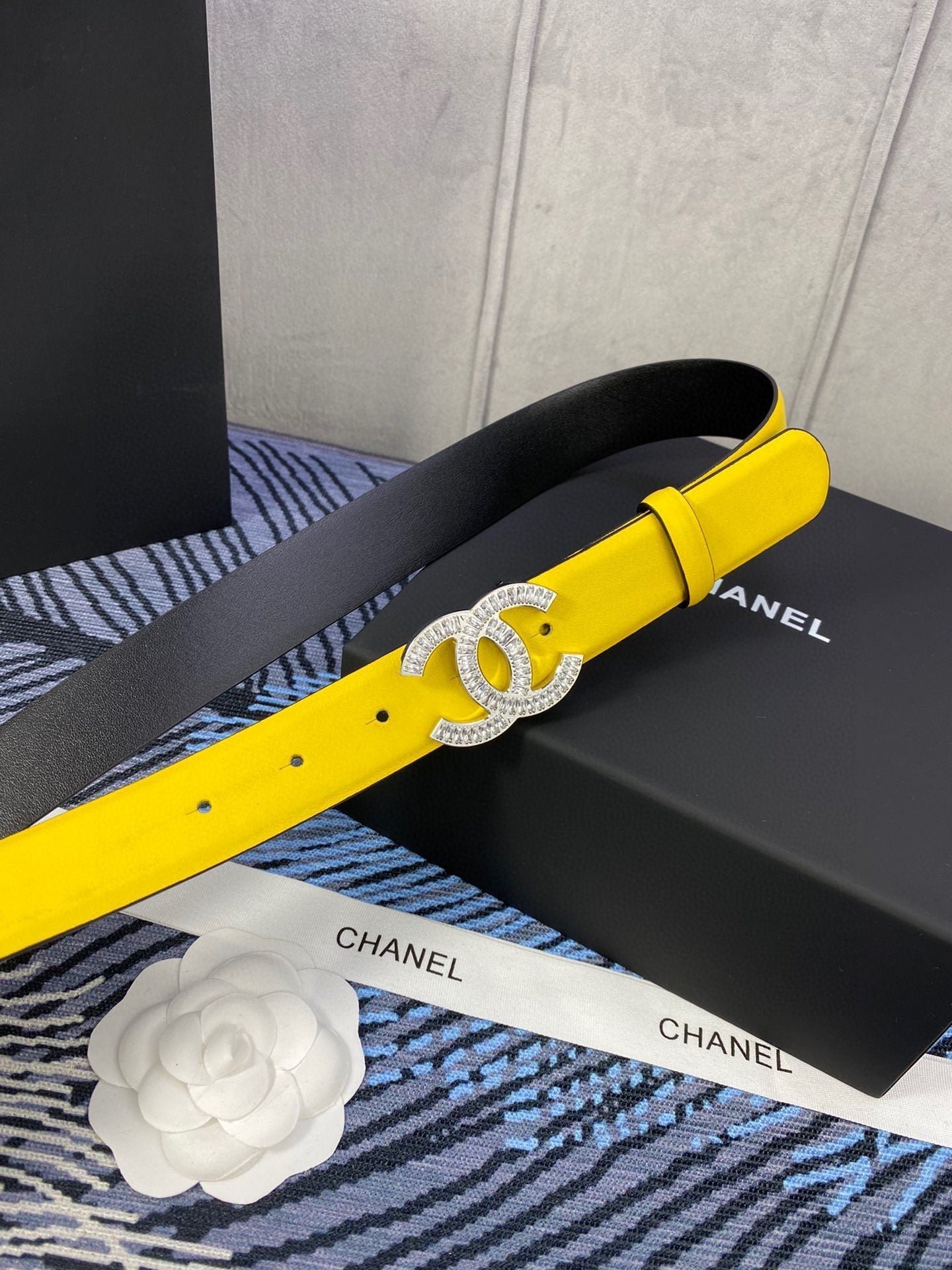 Chanel Yellow Silver Crystal Belt - Image 4