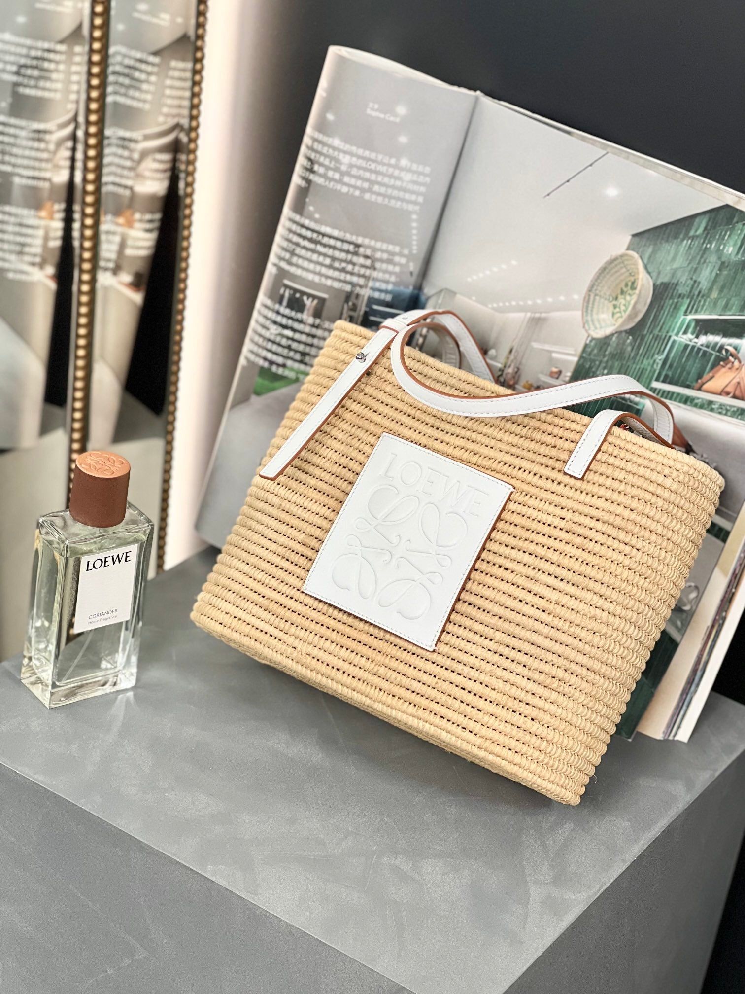Alternative view of SMALL SQUARE  28 BASKET BAG IN RAFFIA AND WHITE CALFSKIN