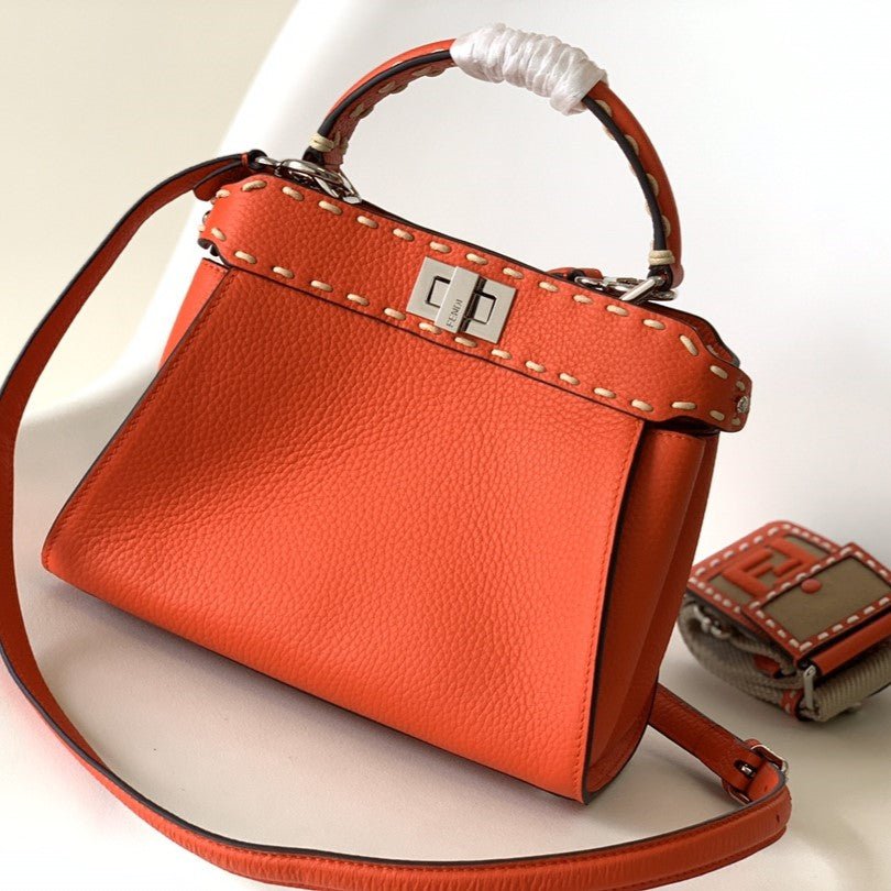 Fendi Peekaboo Mini Selleria 23cm Red Calfskin