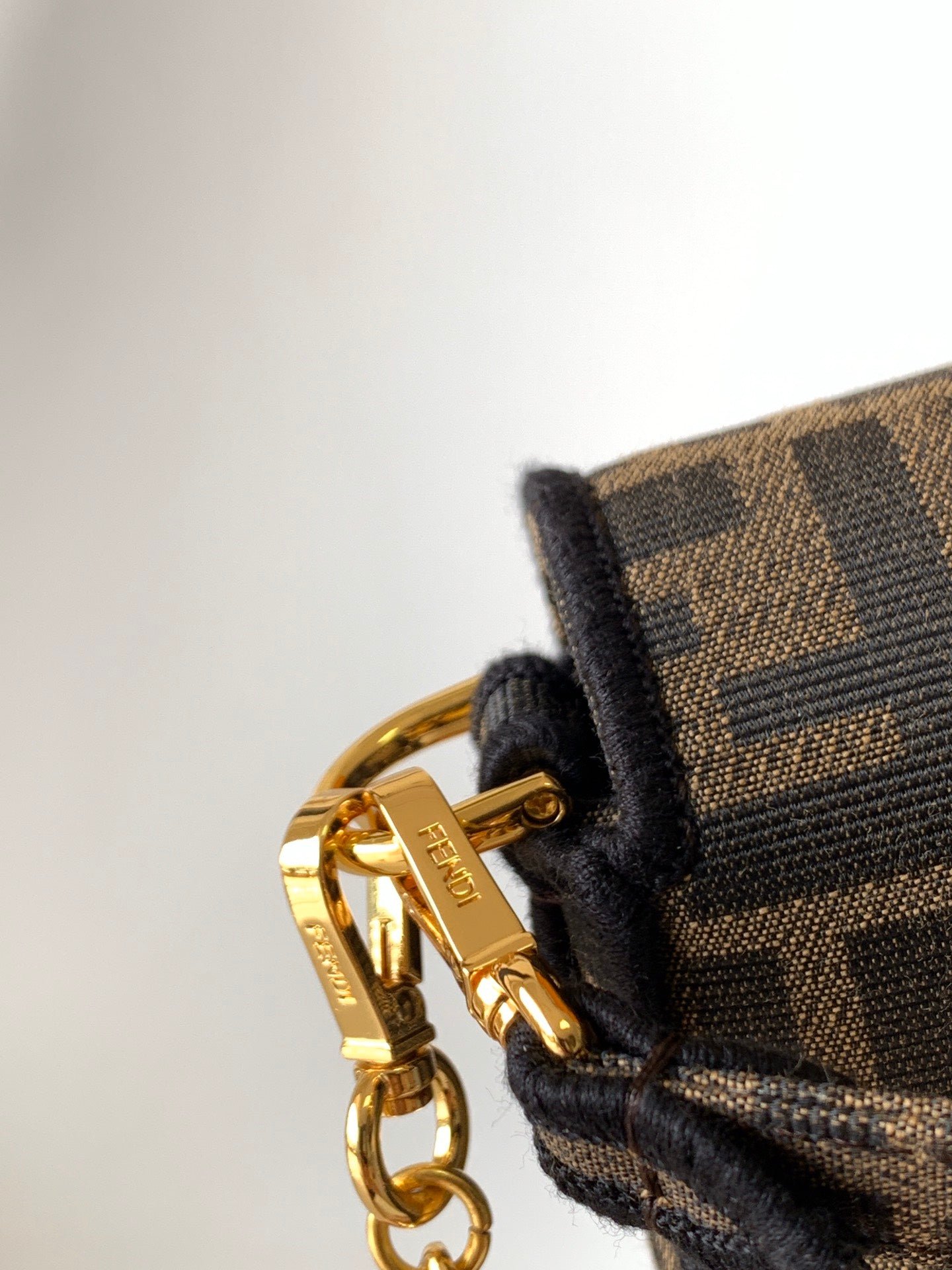 Fendi Baguette 20 Brown Jacquard Fabric Bag - Image 8