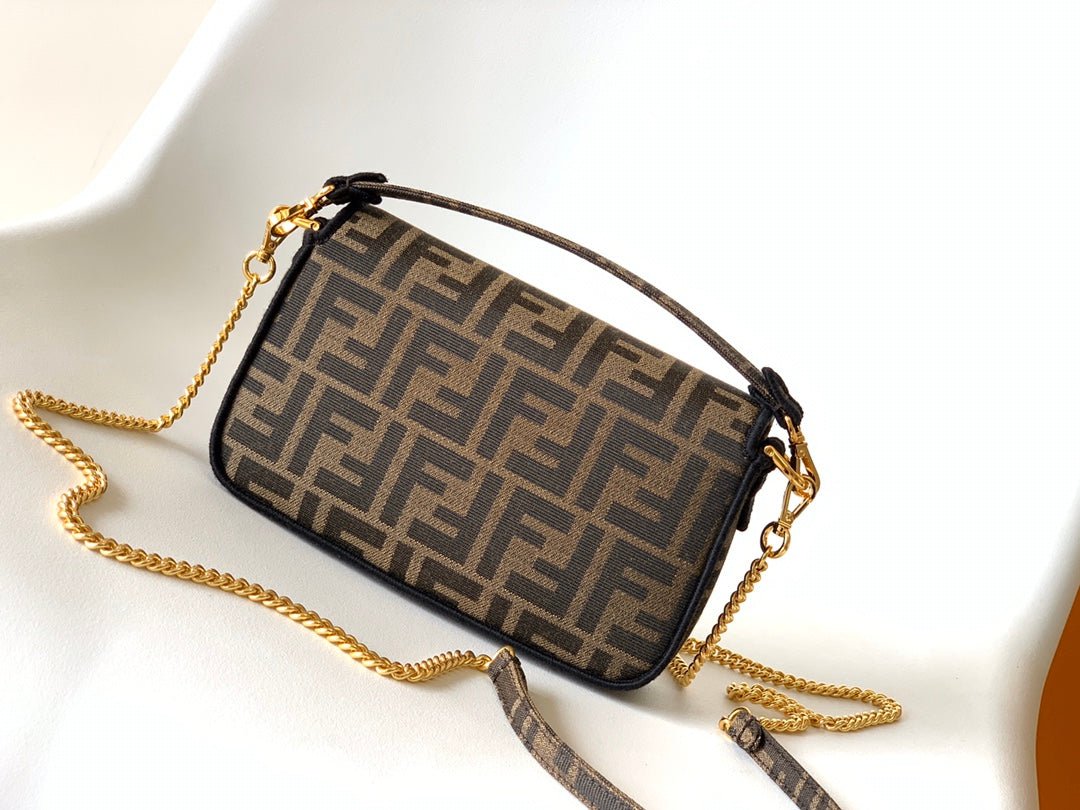 Fendi Baguette 20 Brown Jacquard Fabric Bag - Image 4