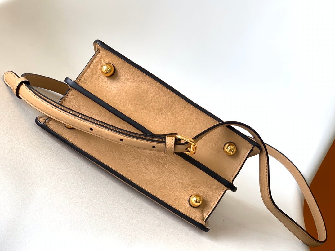 Fendi Peekaboo Iseeu Petite 20 Brown Lambskin - Image 9