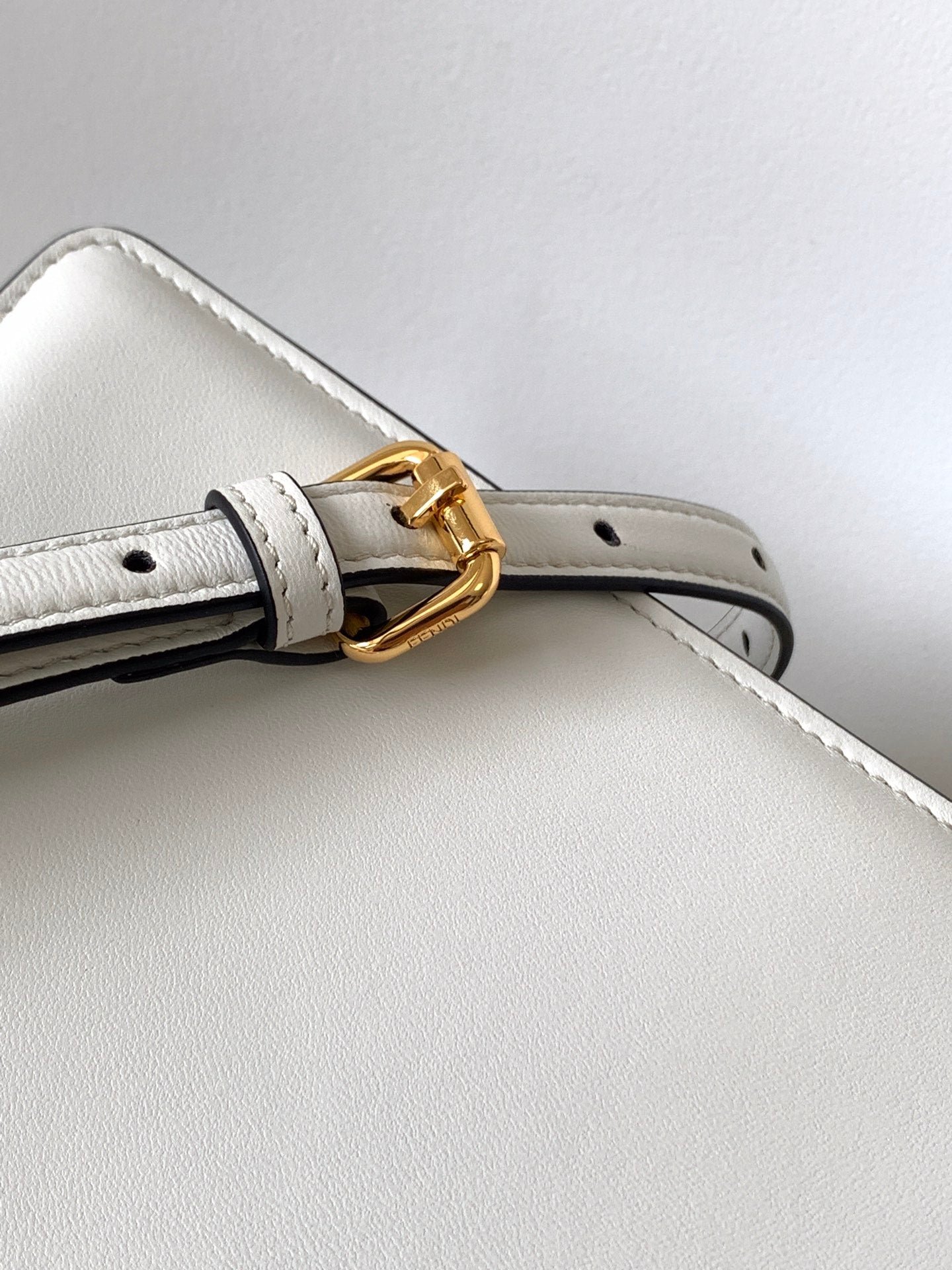 Fendi Peekaboo Iseeu Petite 20 White Lambskin - Image 7