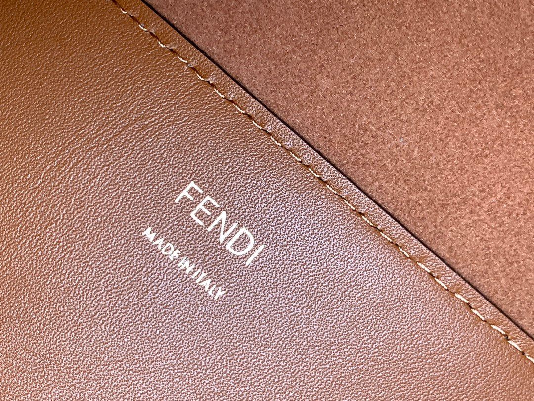 Fendi Sunshine Medium 35 Tan Calfskin Tote Bag - Image 8