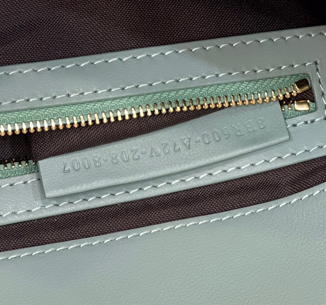 Fendi Baguette 27 Viridian Green Soft Lambskin - Image 7
