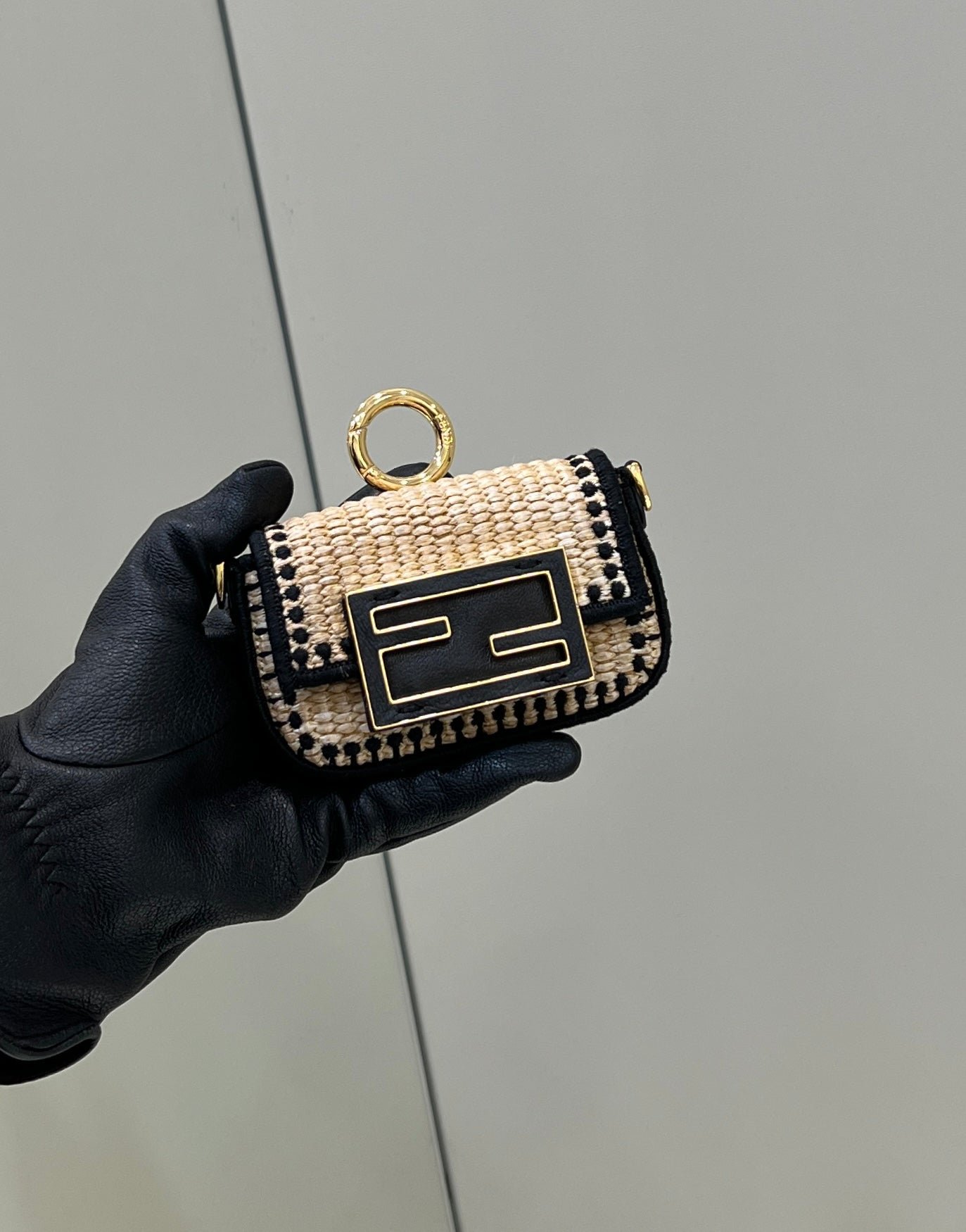 Fendi Nano Baguette 11 Beige Black Raffia Bag - Image 5