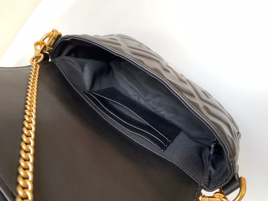 Fendi Mini Baguette 20 Motif Calfskin - Image 3