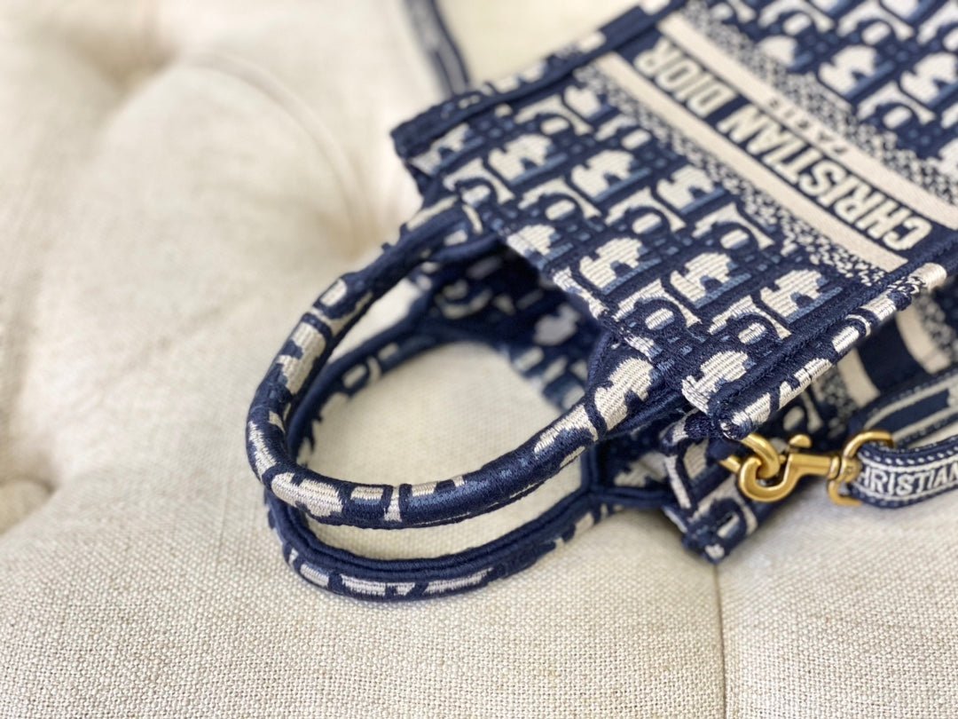 Dior Lady 18 Blue Oblique Jacquard Mini Bag - Image 9