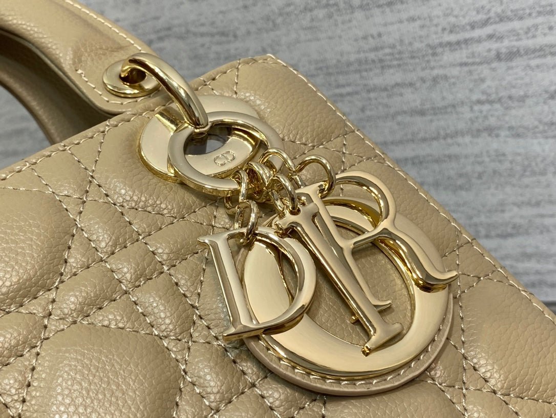 Dior Small Lady Ecru Calfskin Shoulder Quilted Bag - Image 9