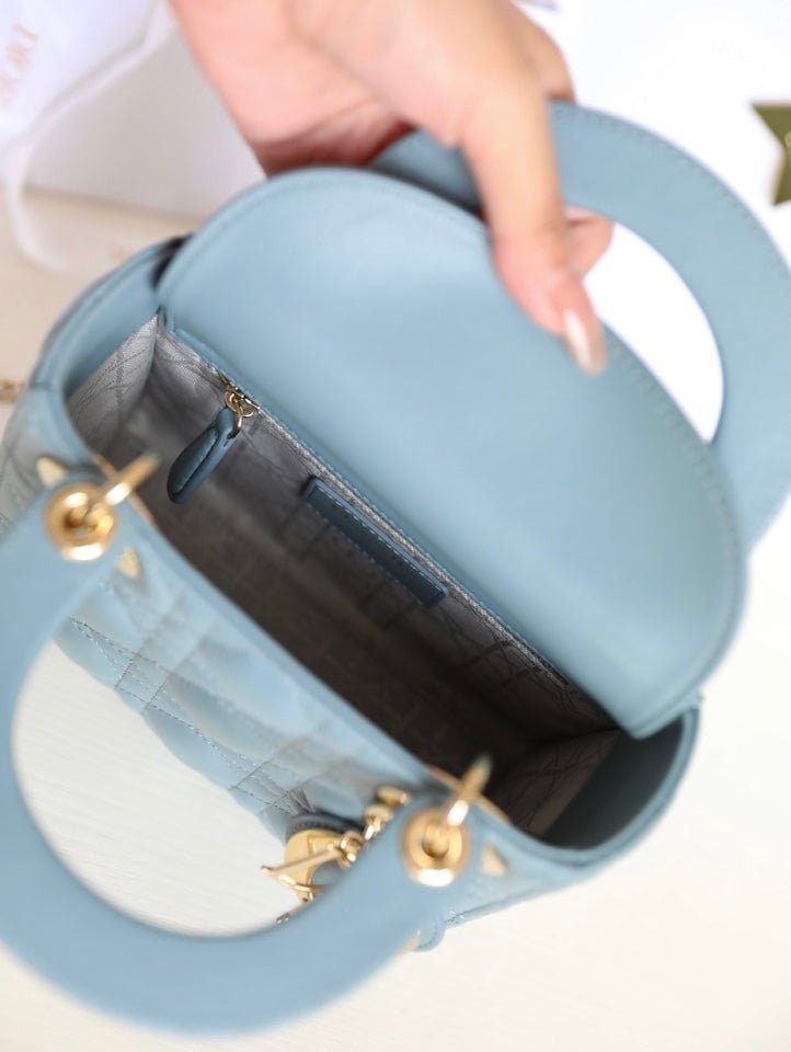 Dior Lady 17 Sky Blue Lambskin Cannage Handbag - Image 8