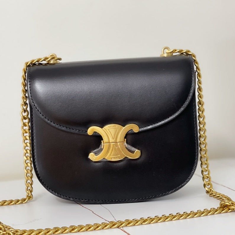 Celine Triomphe 19 Calfskin Saddle Bag