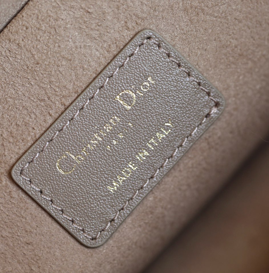 Dior Book Tote 26 Beige Cream Calfskin Bag - Image 6