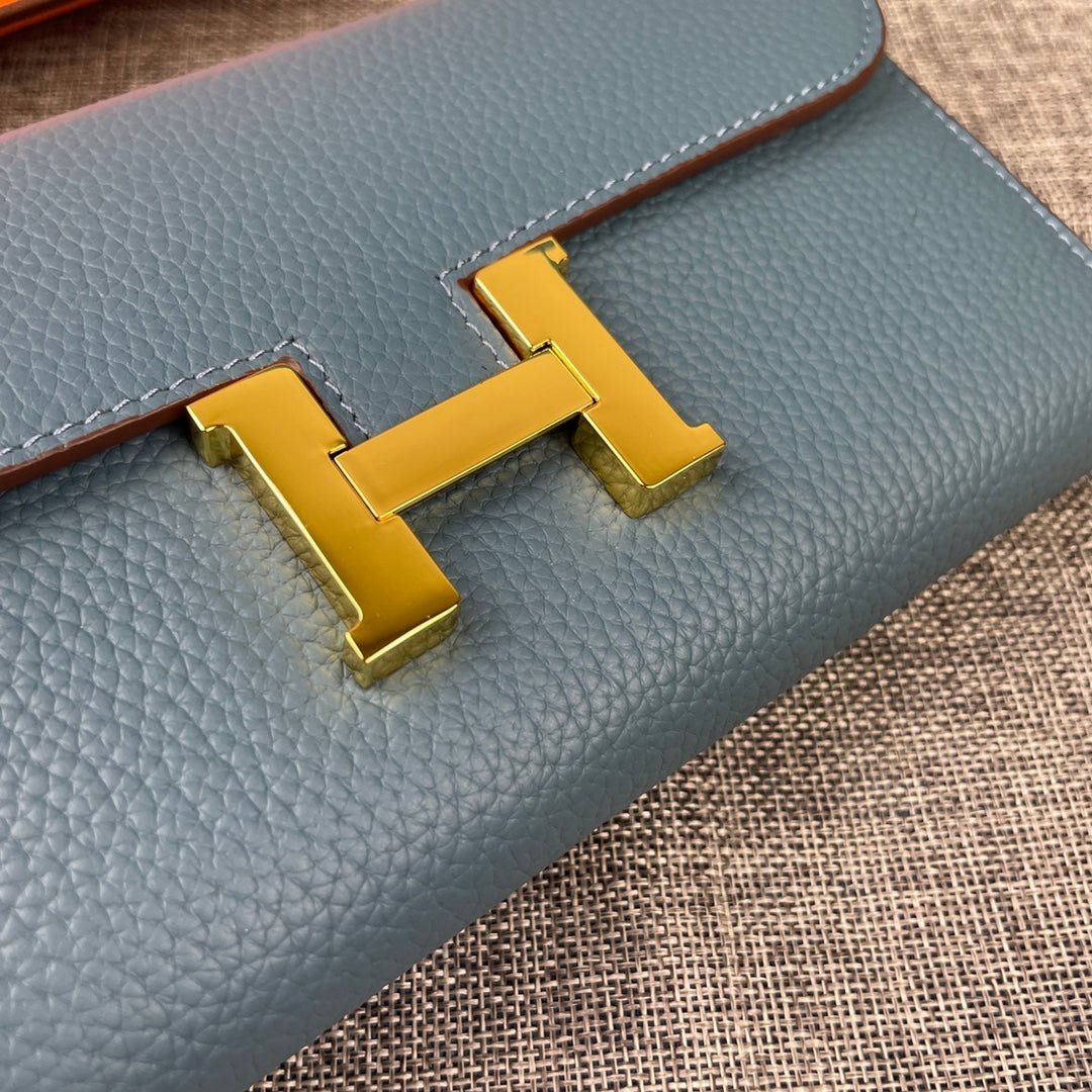 Alternative view of HERMES CLUTCH CONSTANCE 22 CERULEAN CALFSKIN GOLD HARDWARE