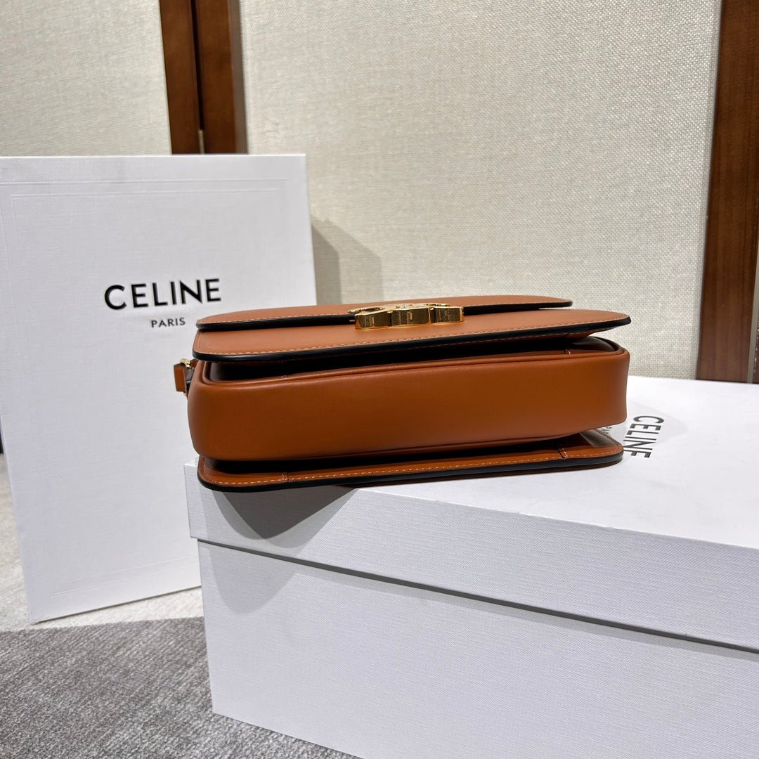 Celine Triomphe 22 Tan Calfskin Bag - Image 2