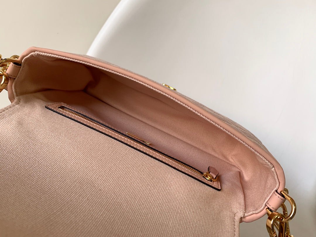 Fendi Baguette 27 Pink Embroidery - Image 5