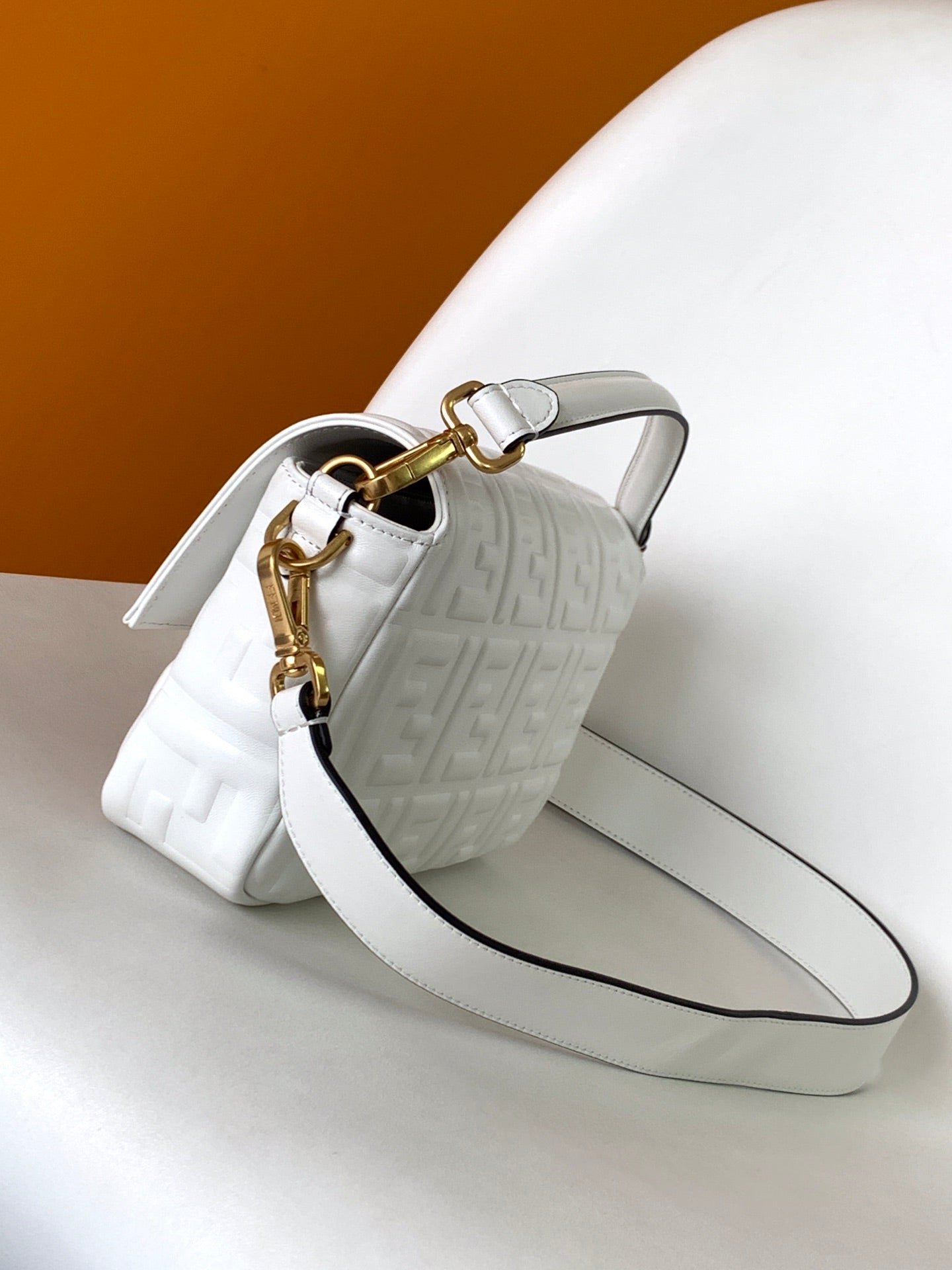 Fendi Baguette 27 White Motif Calfskin Bag - Image 4