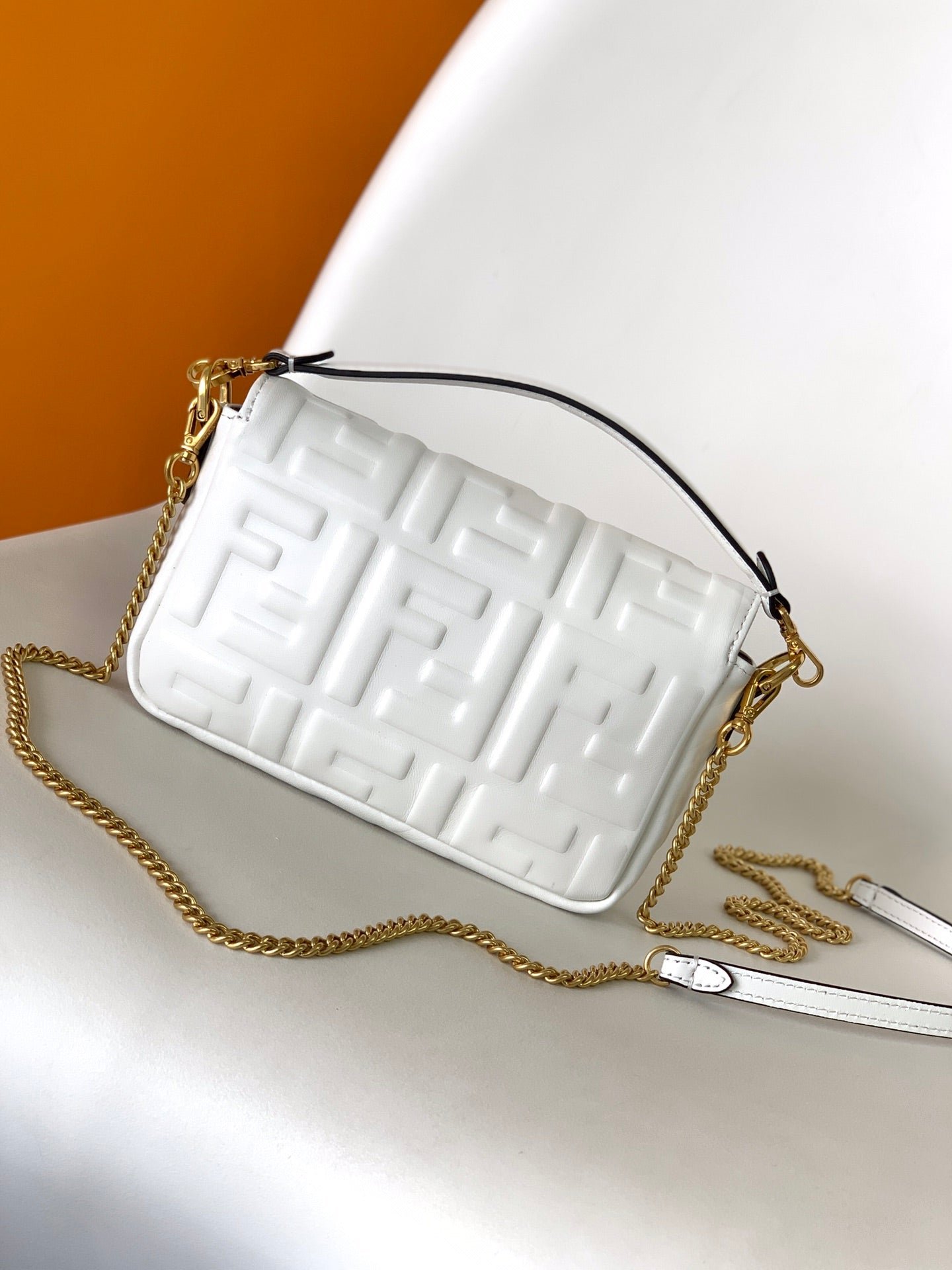 Fendi Mini Baguette 20 White Motif Calfskin Bag - Image 4