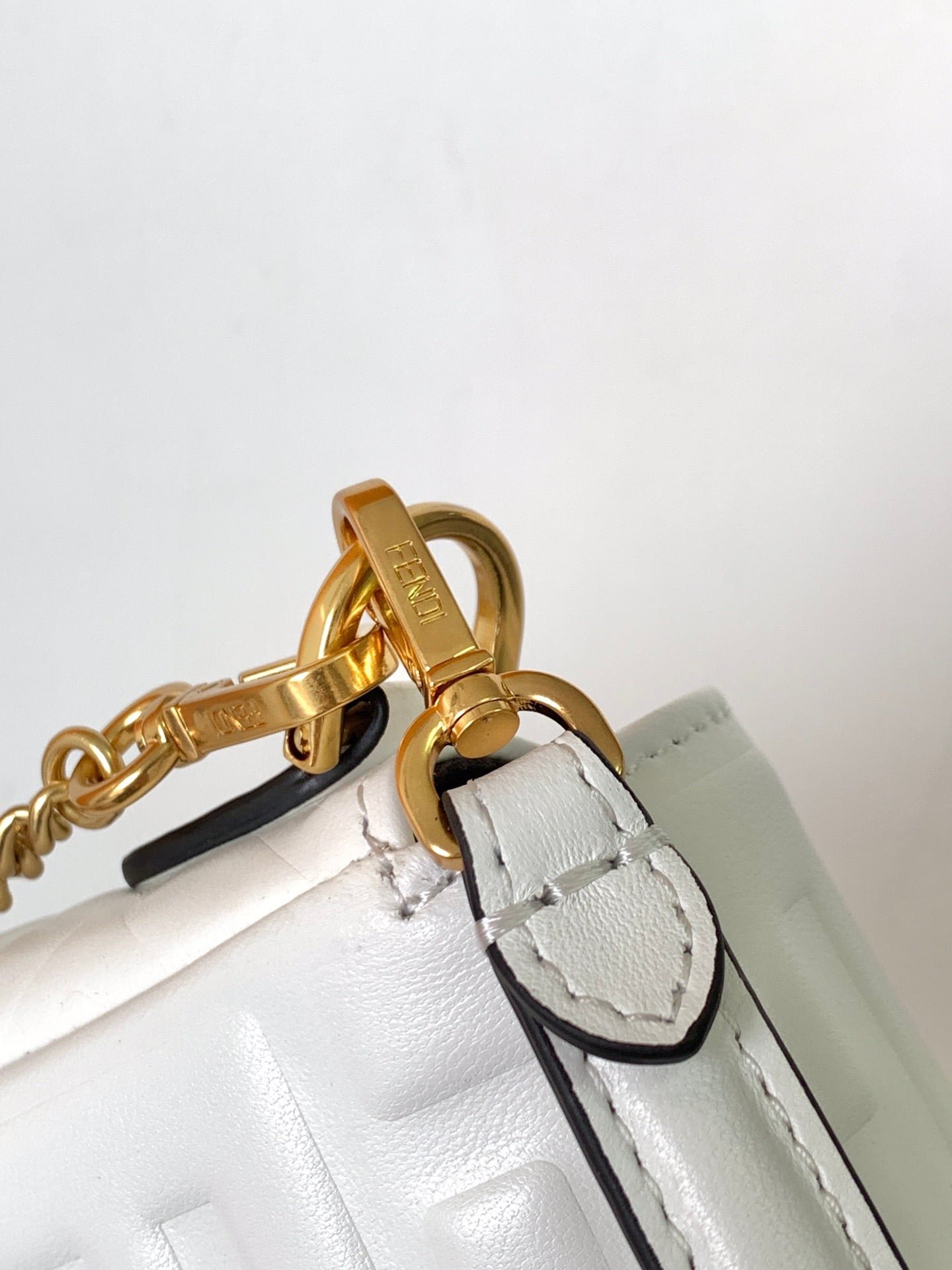 Fendi Mini Baguette 20 White Motif Calfskin Bag - Image 8