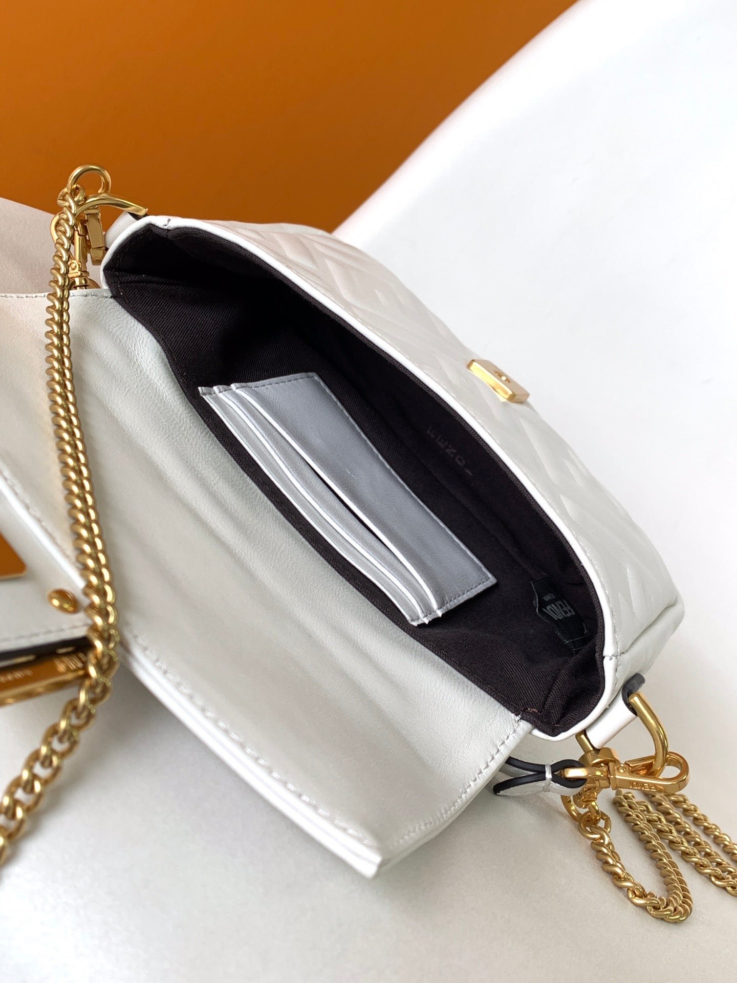 Fendi Mini Baguette 20 White Motif Calfskin Bag - Image 7