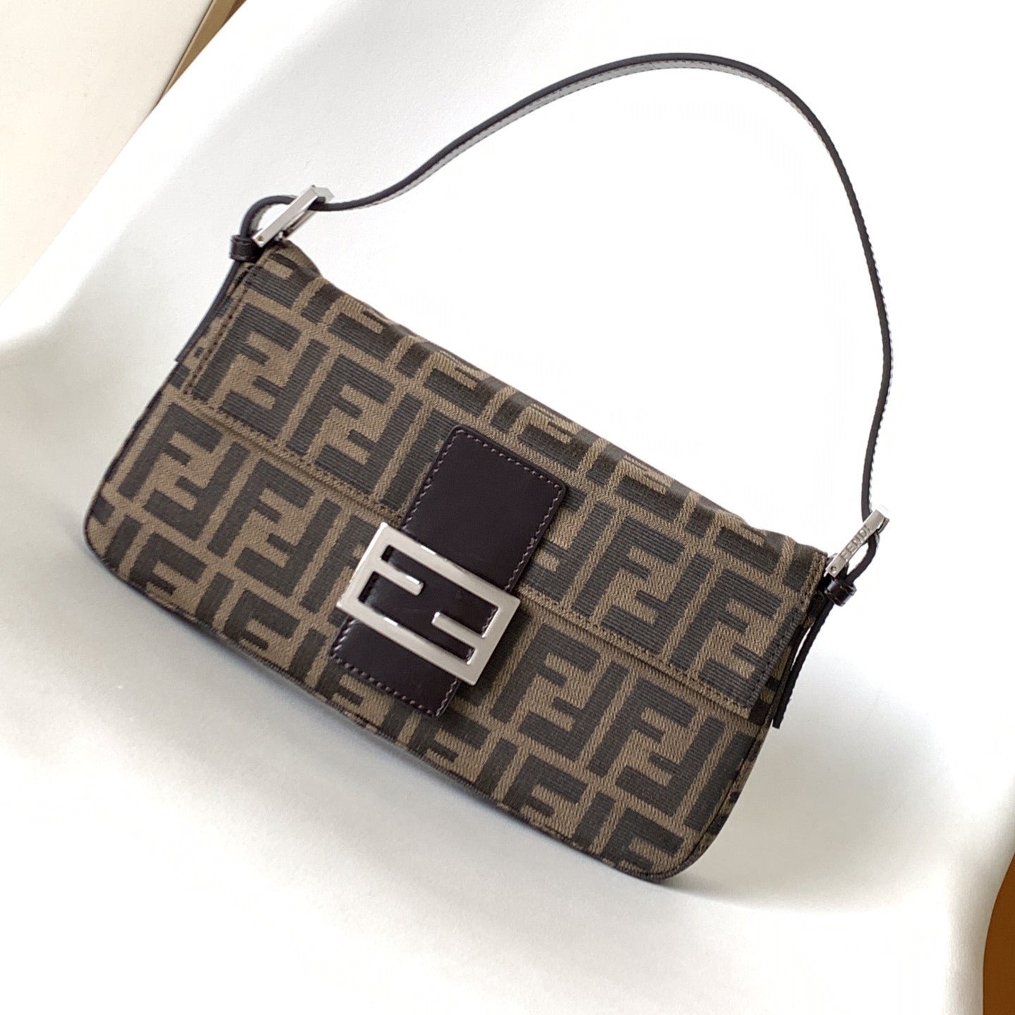 Fendi Baguette 27 Brown Jacquard Fabric Shoulder