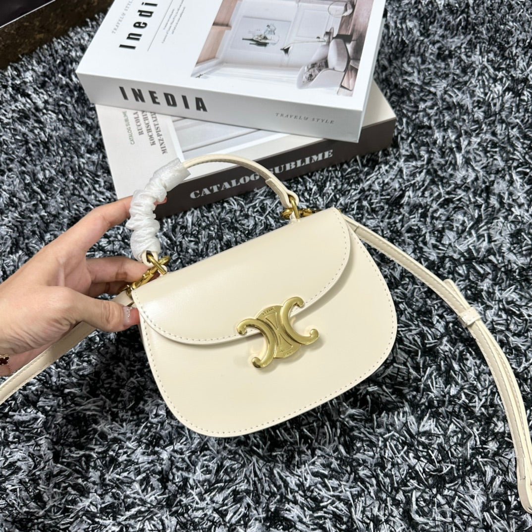 Celine Besace Triomphe 17 Calfskin Bag - Image 4