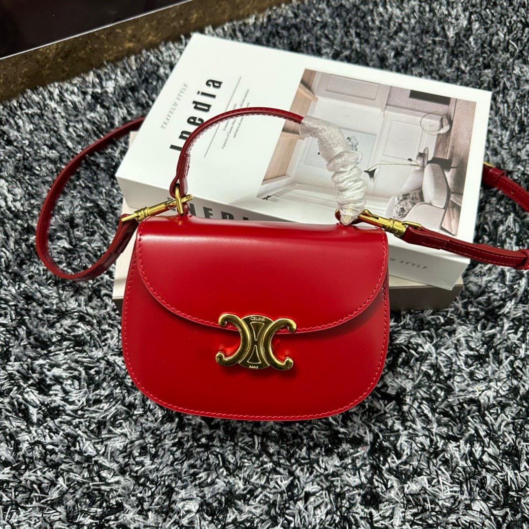 Celine Besace Triomphe 17 Calfskin Bag