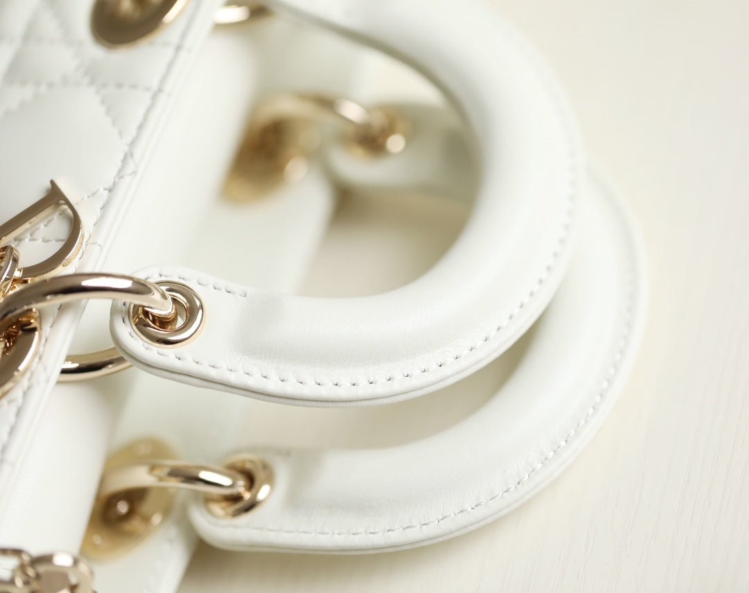 Dior Lady D-Joy Micro 16 White Lambskin Handbag - Image 7