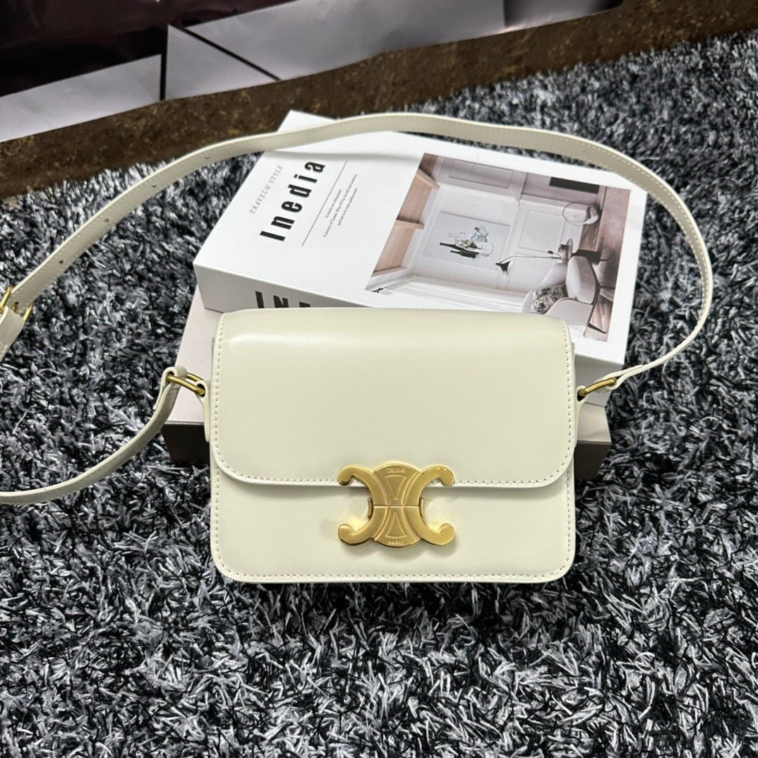 Celine Triomphe Teen 18 Calfskin Bag