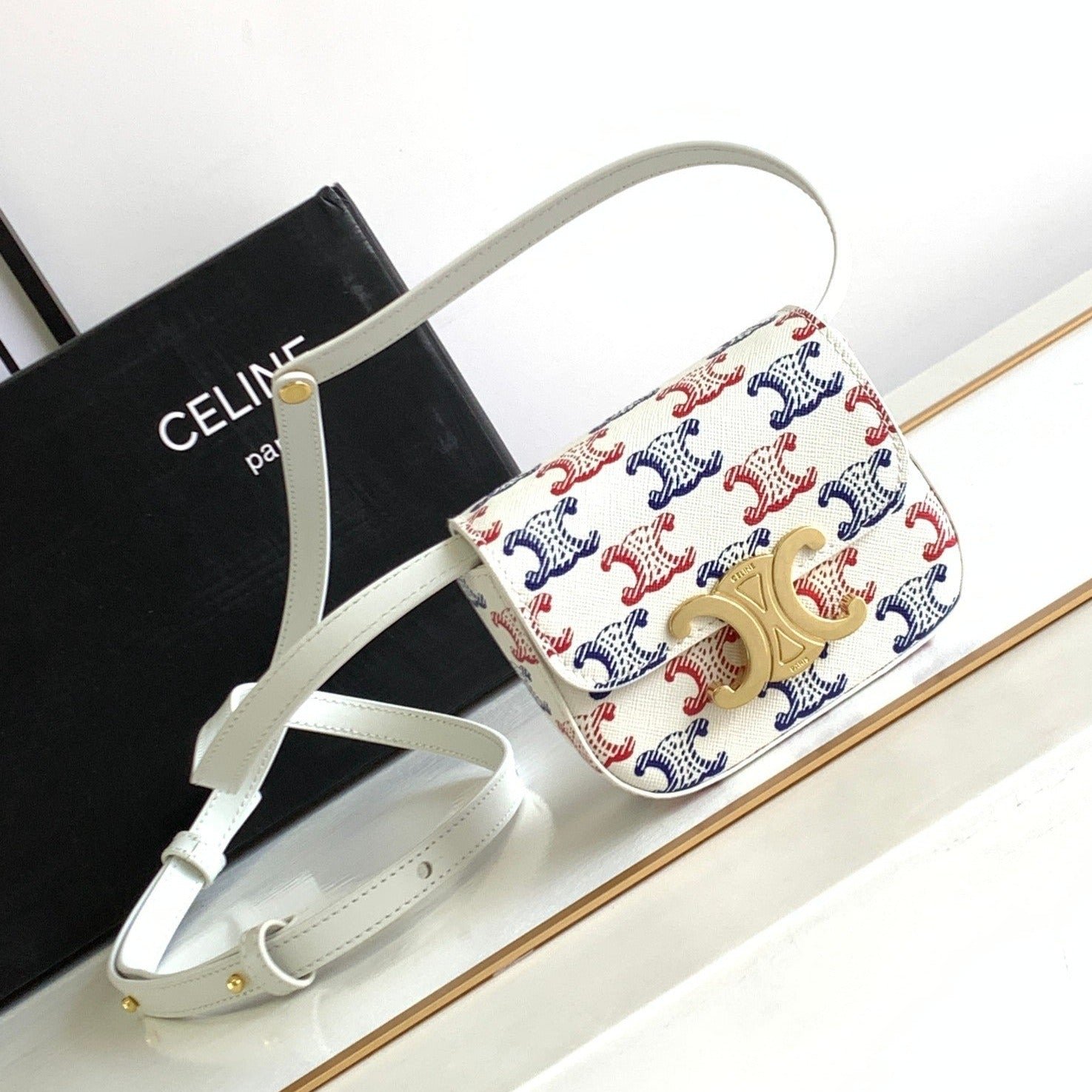 Celine Triomphe 11 Cowhide Bag