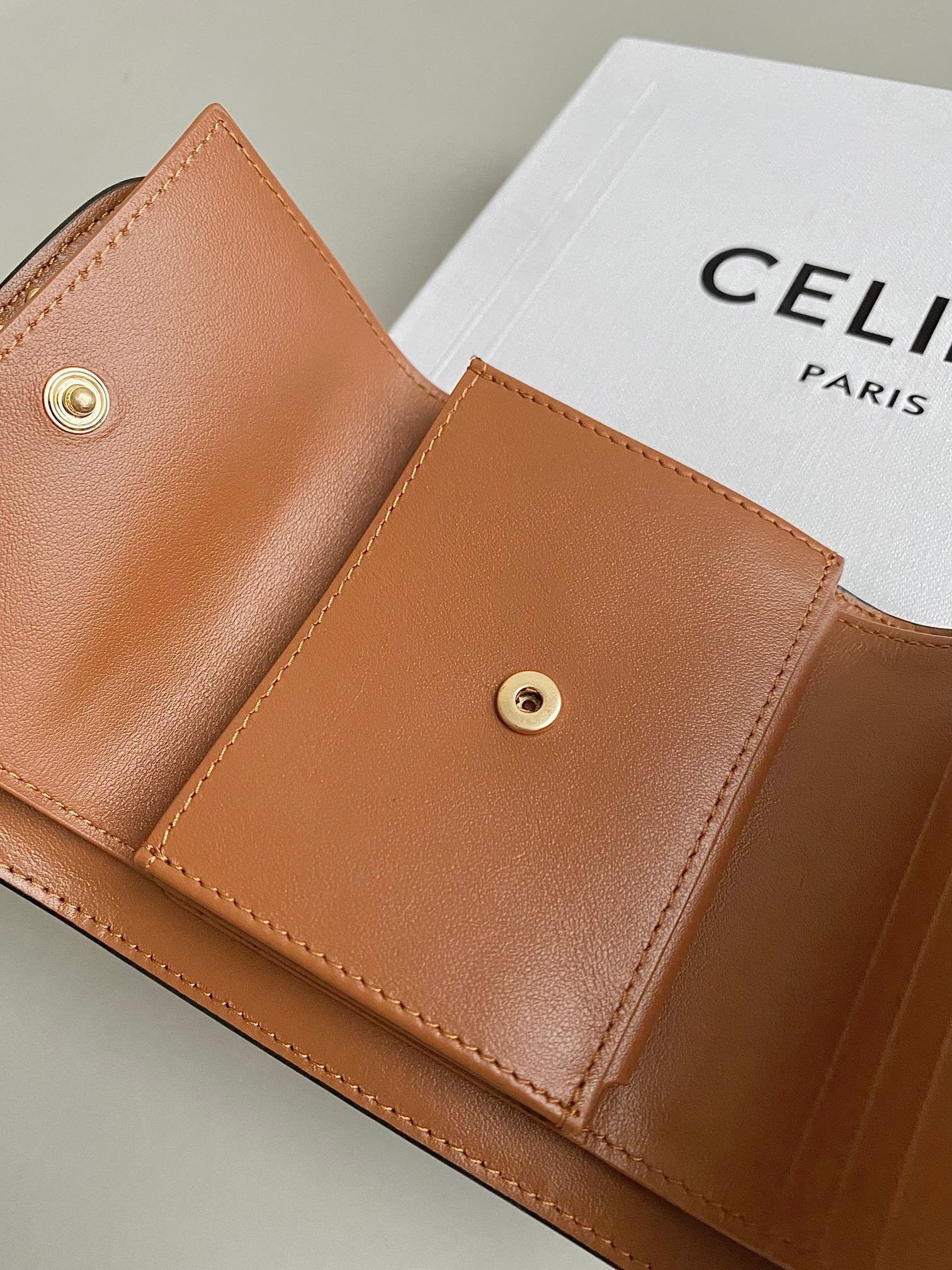 CELINE Triomphe Canvas Wallet - Image 7