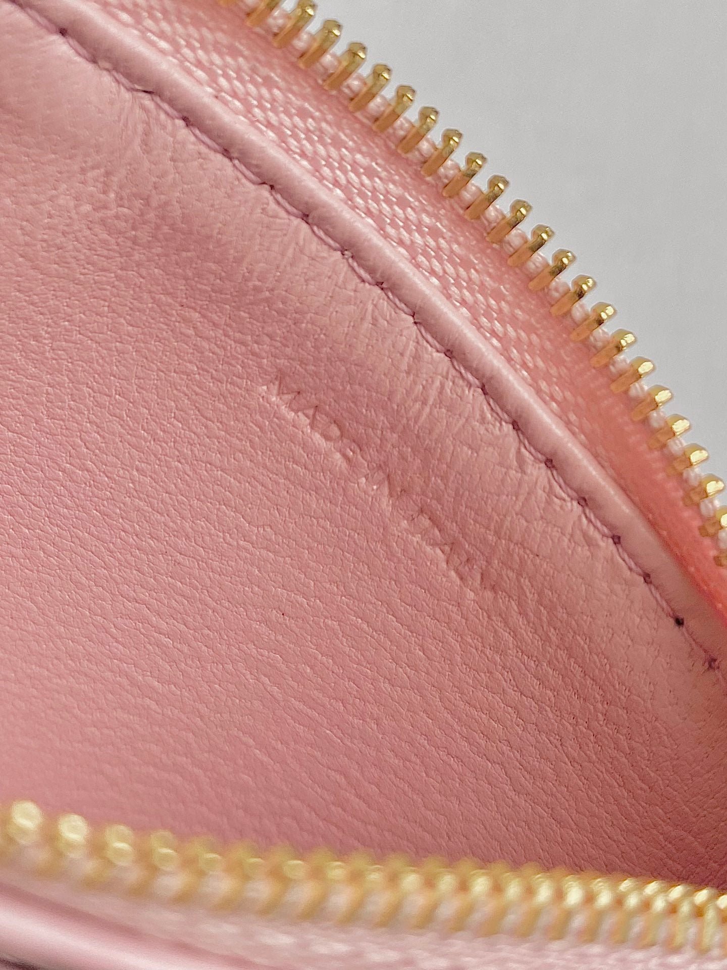 CELINE Tan Triomphe Short Wallet - Image 9