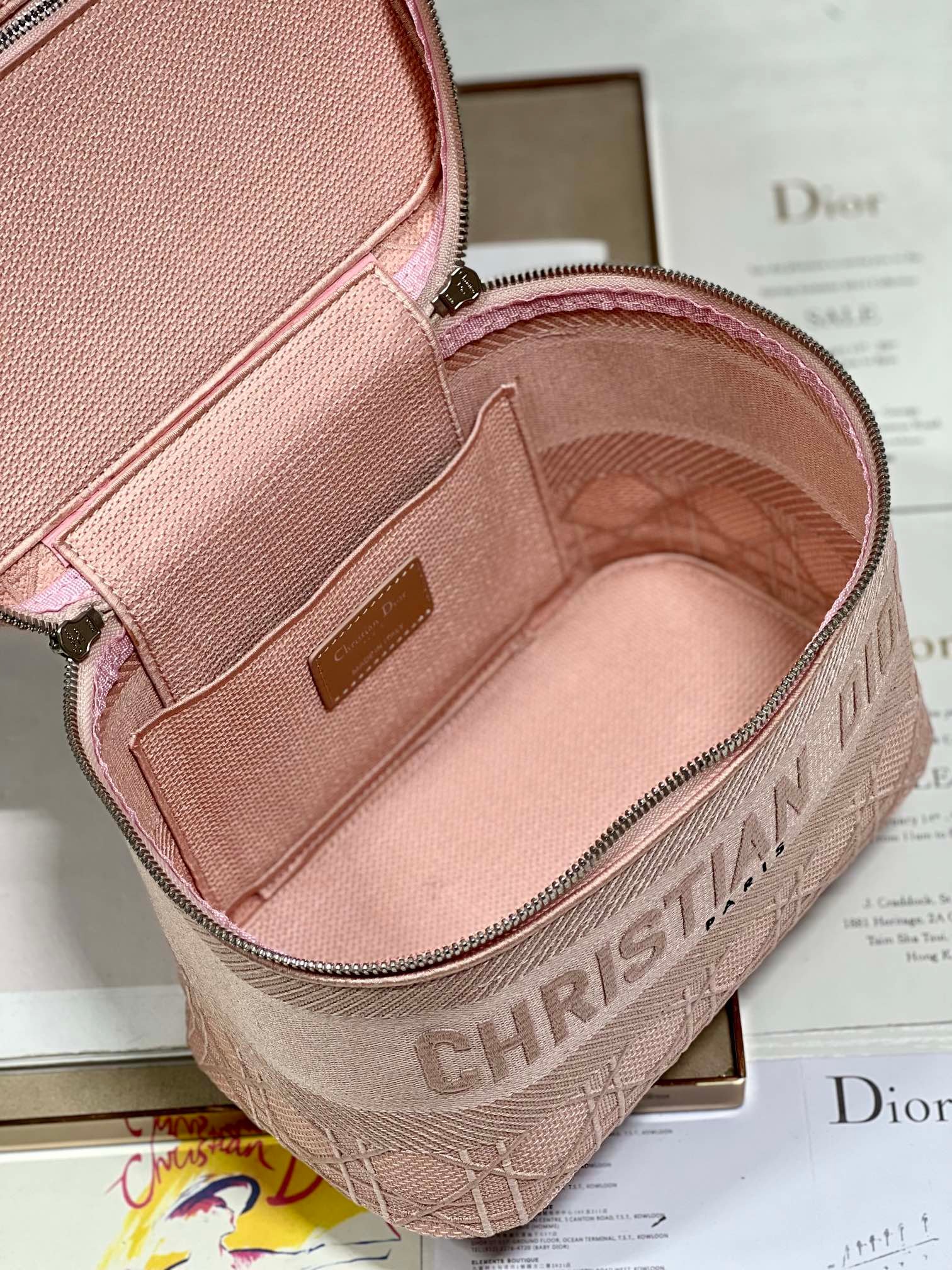 Dior Travel 25 Dove Gray Quilted Vanity Bag - Image 7