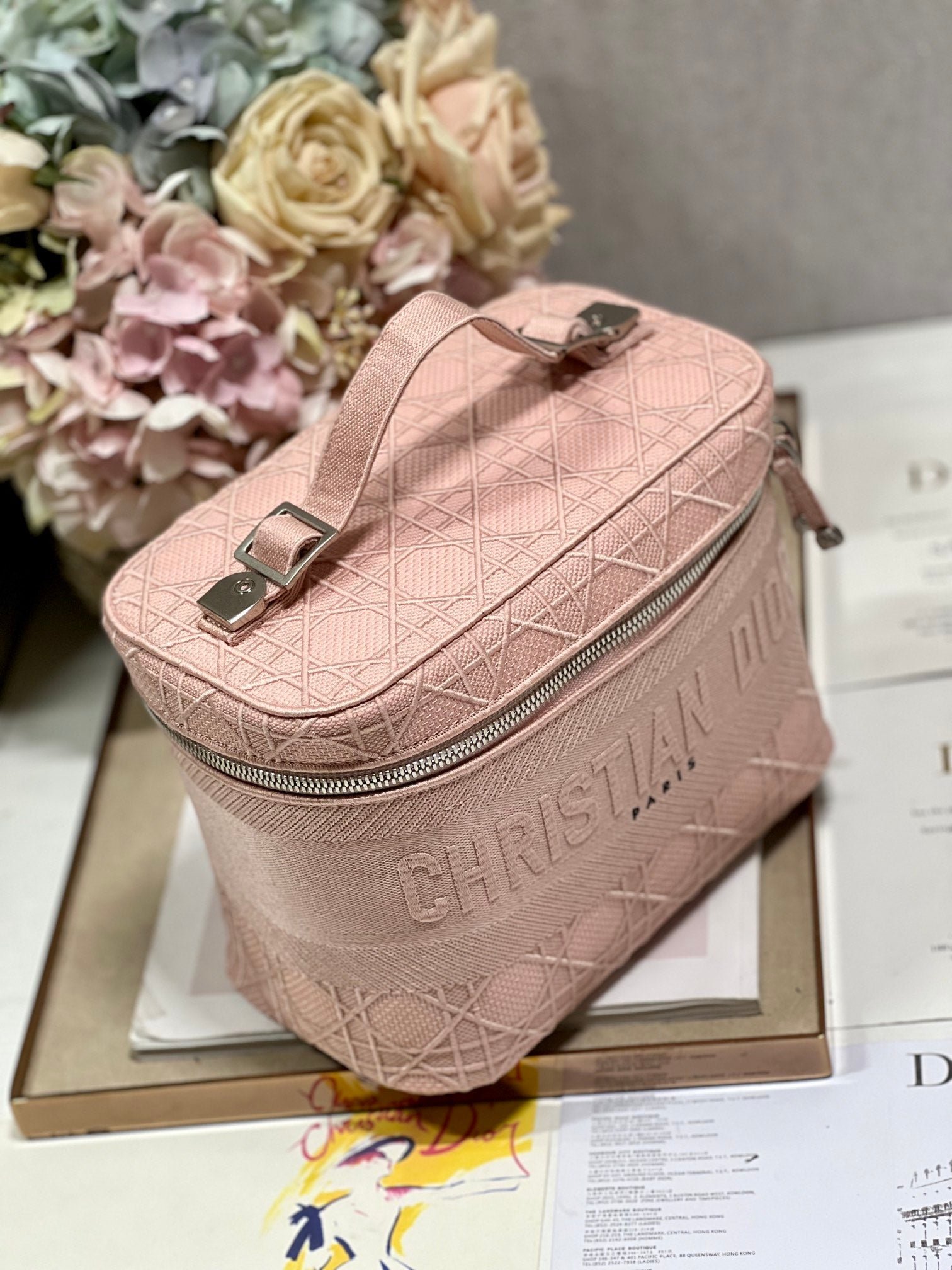 Dior Travel 25 Dove Gray Quilted Vanity Bag - Image 9