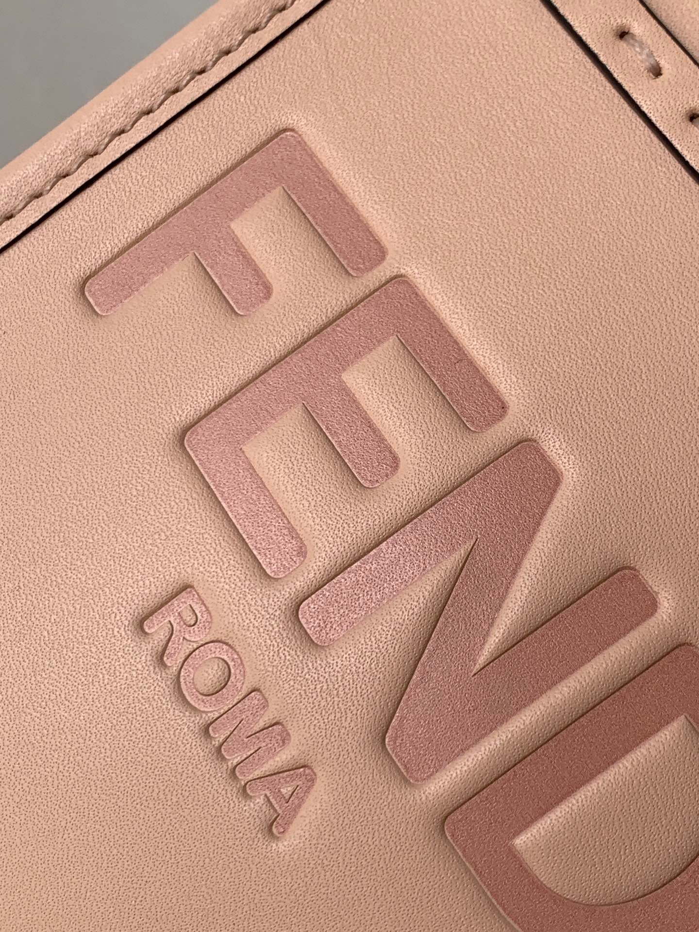 Fendi Mini Sunshine Shopper 18 Peach Calfskin Bag - Image 6