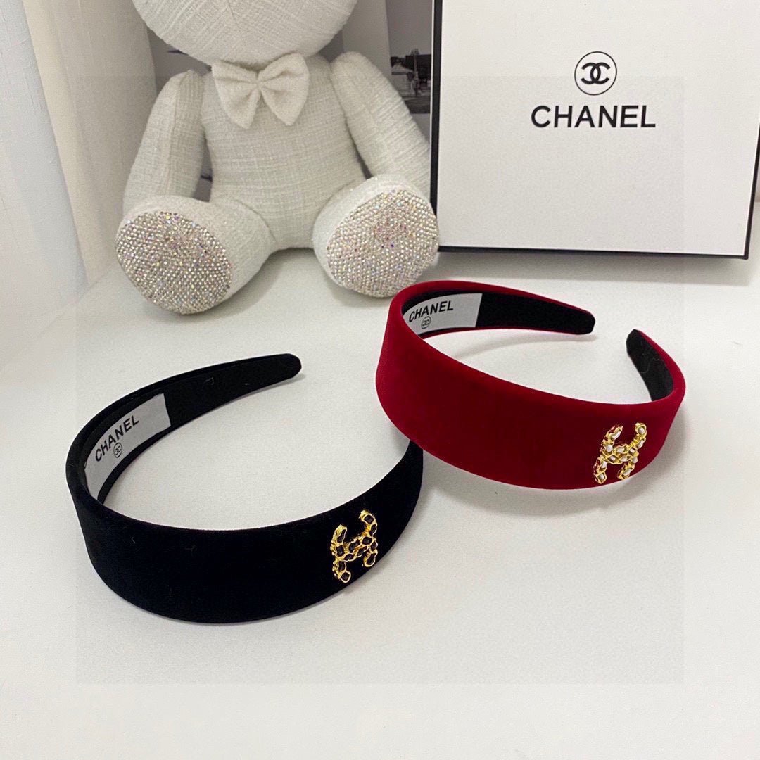 CHANEL RUBY RED VELVET HAIRBAND 832222 - Image 9