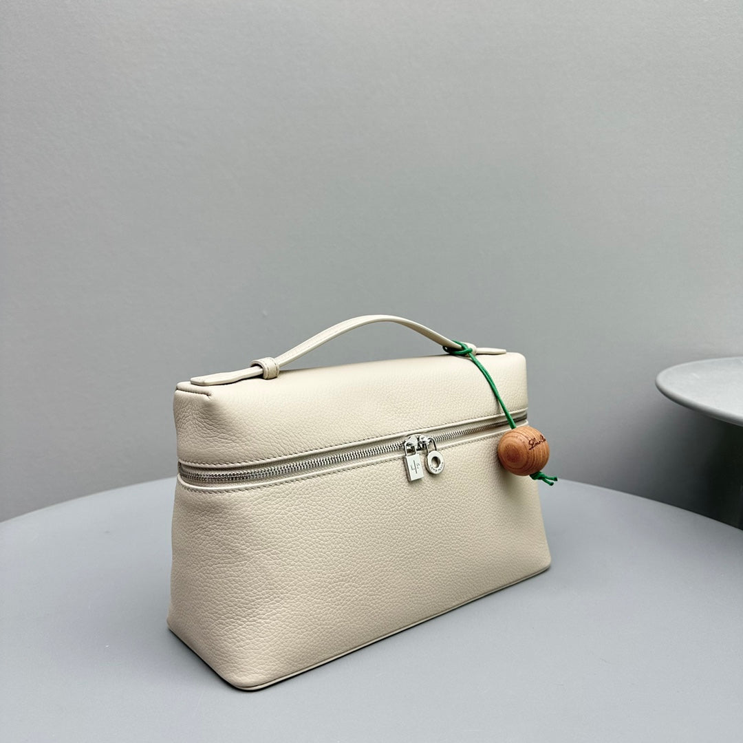 Alternative view of Loro Piana Extra Pocket L27 Beige