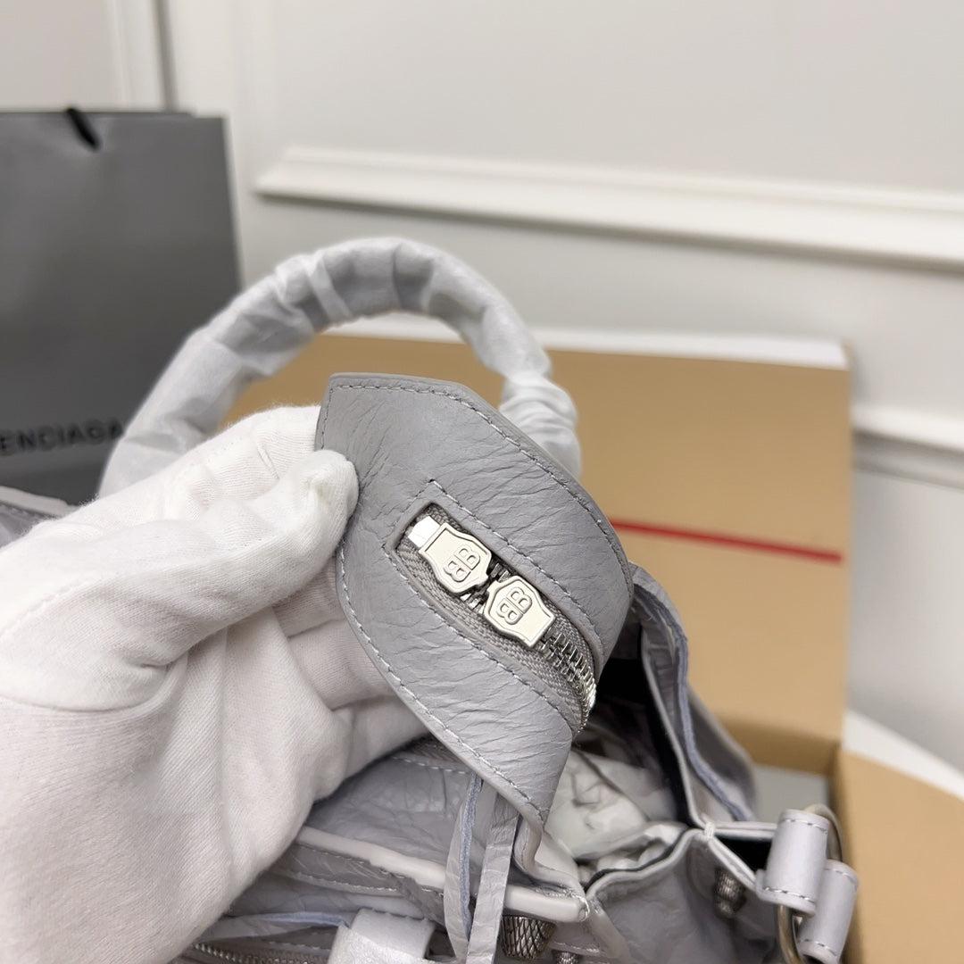 Balenciaga Neo Cagole 26cm Grey Lambskin - Image 8