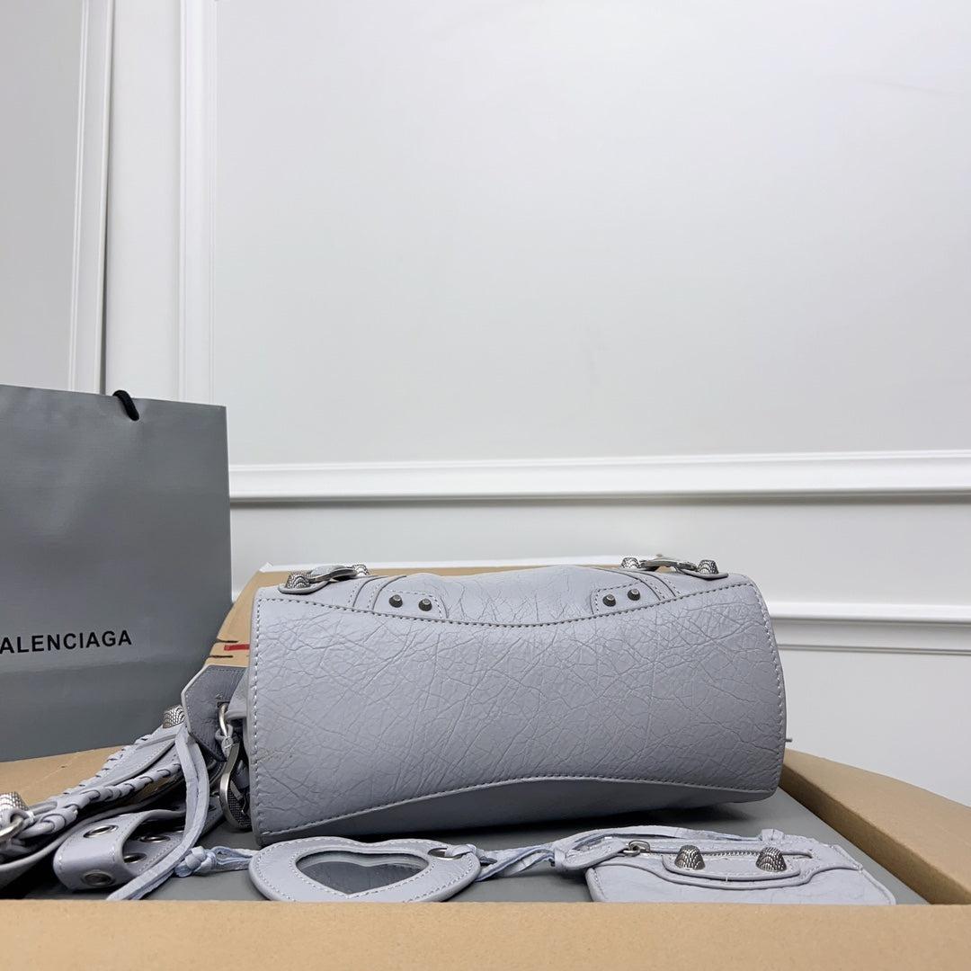 Balenciaga Neo Cagole 26cm Grey Lambskin - Image 5