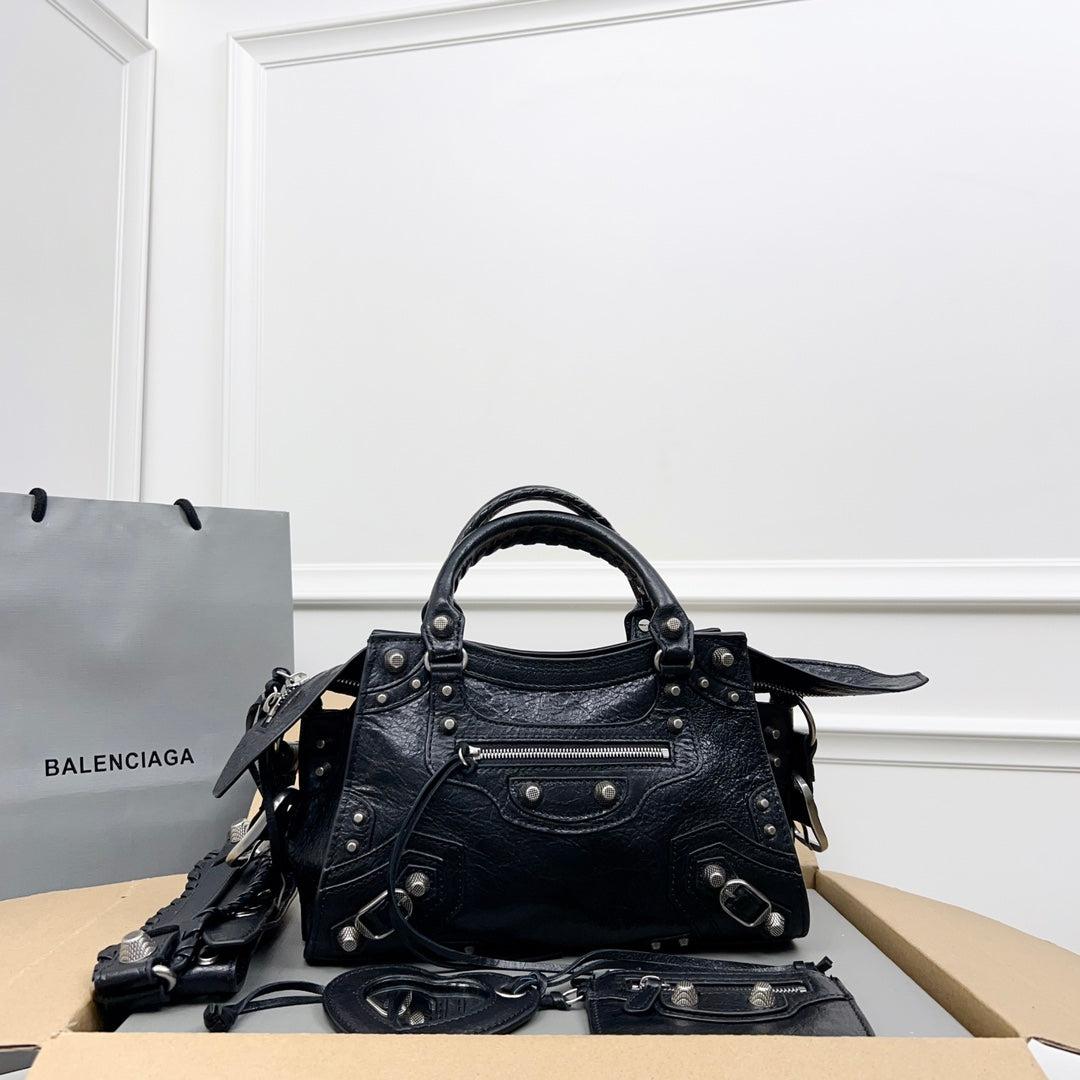 Balenciaga Neo Cagole 26cm Black Lambskin - Image 9