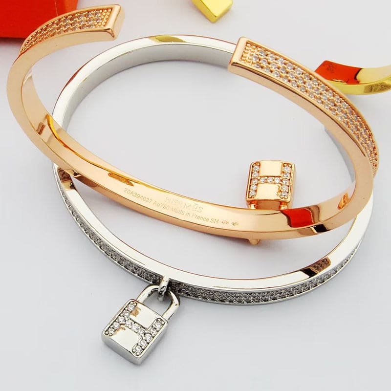 Hermès Kelly Paved Diamond Lock Bracelet - Image 5