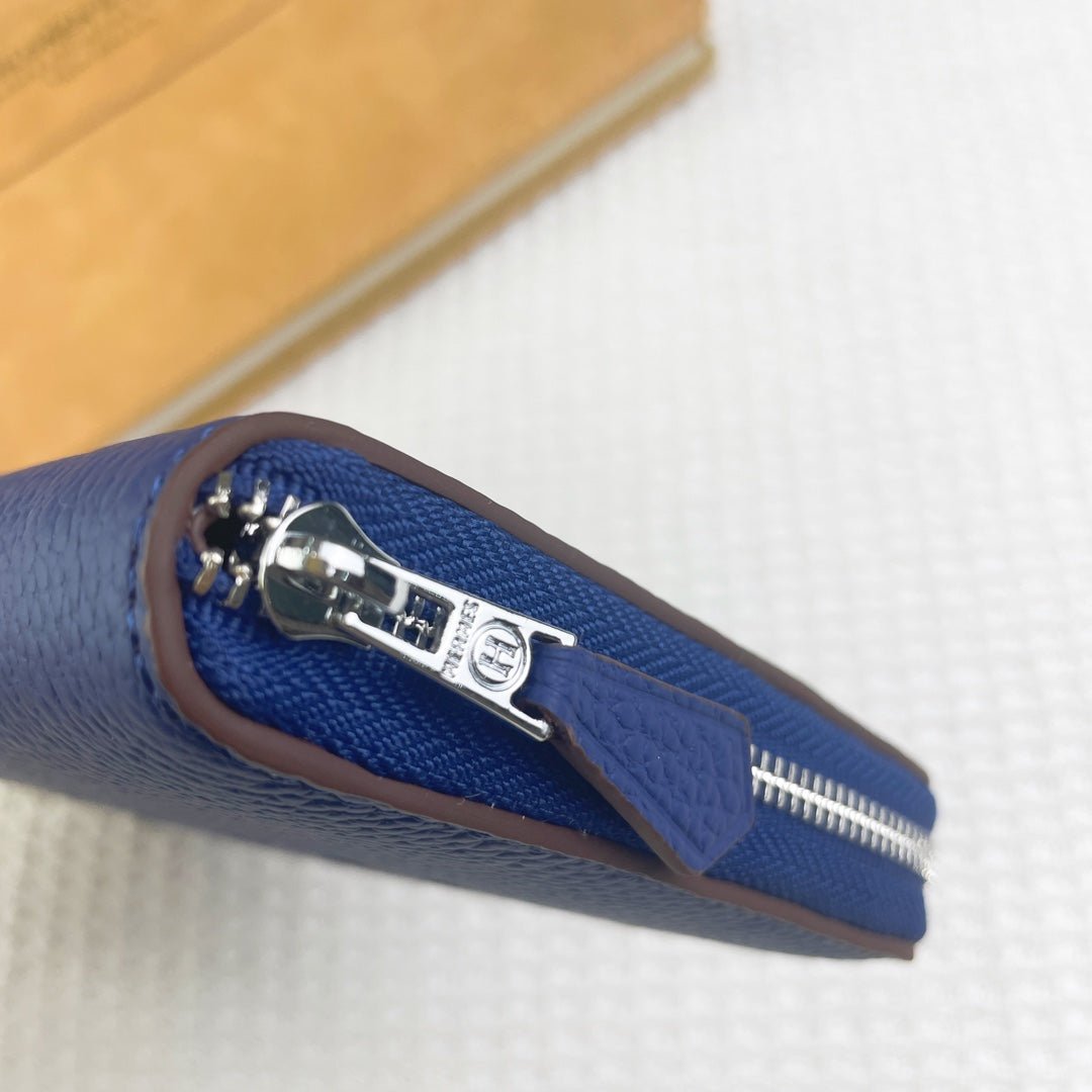 HERMES SILK'IN HOLED CLASSIC WALLET 20 COBALT GRAINED CALFSKIN - Image 4